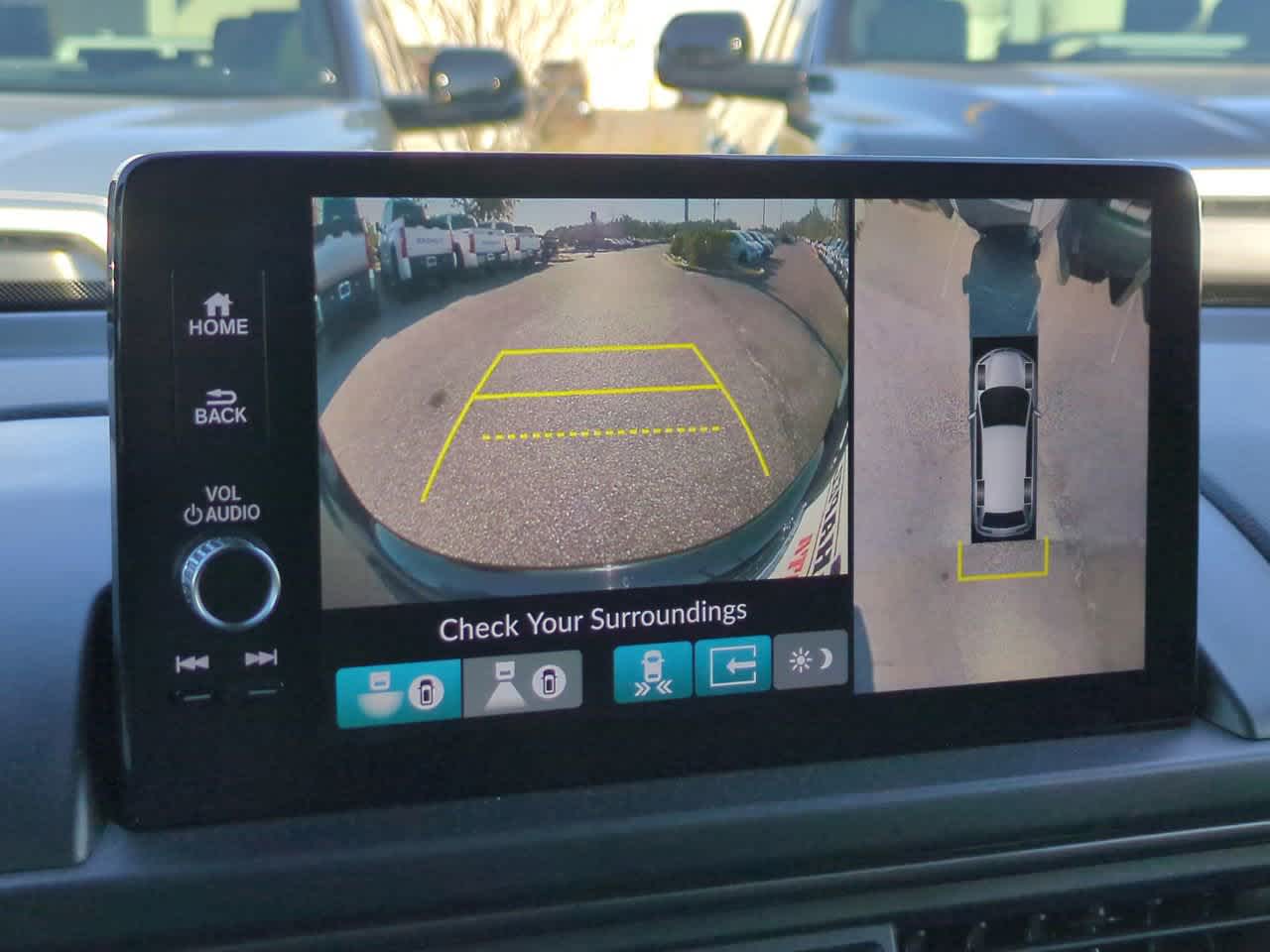 Thumbnail: 2025 Honda Pilot - 20