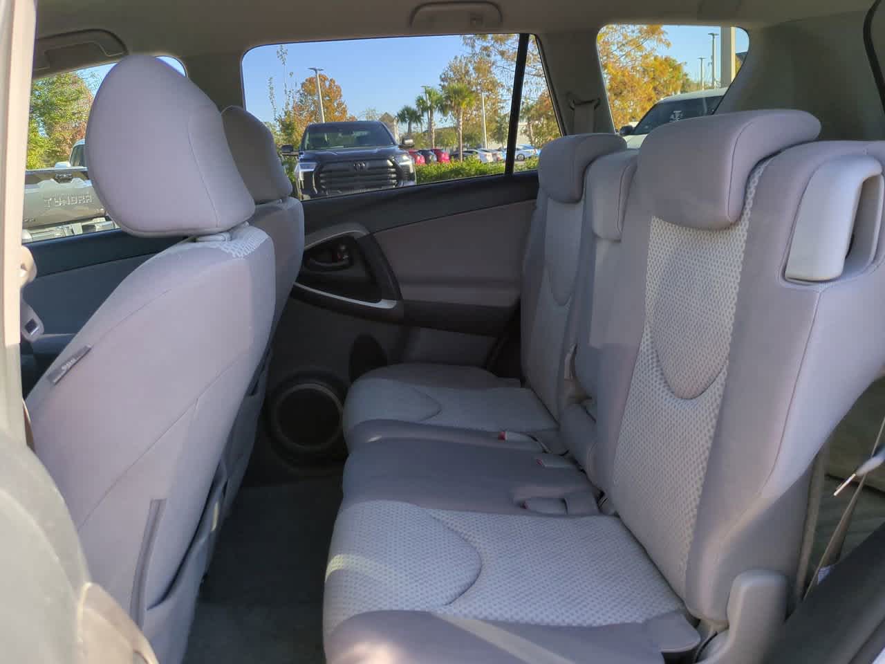 Thumbnail: 2006 Toyota RAV4 - 13