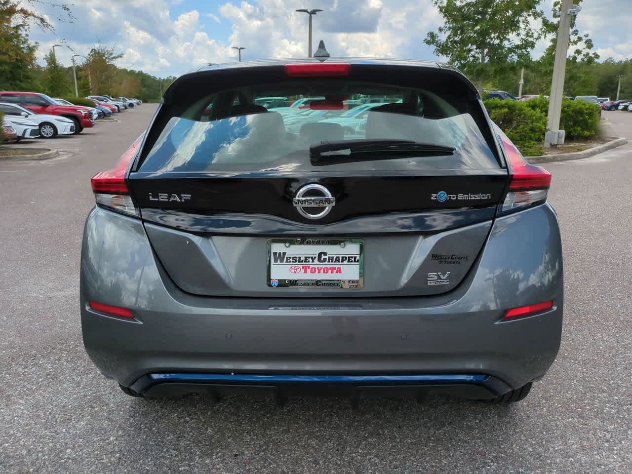 Thumbnail: 2022 Nissan Leaf - 5