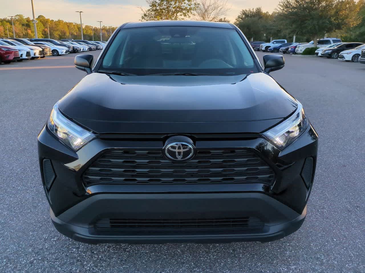Thumbnail: 2025 Toyota RAV4 - 9
