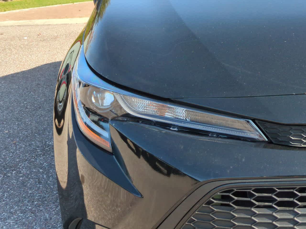 Thumbnail: 2021 Toyota Corolla - 10