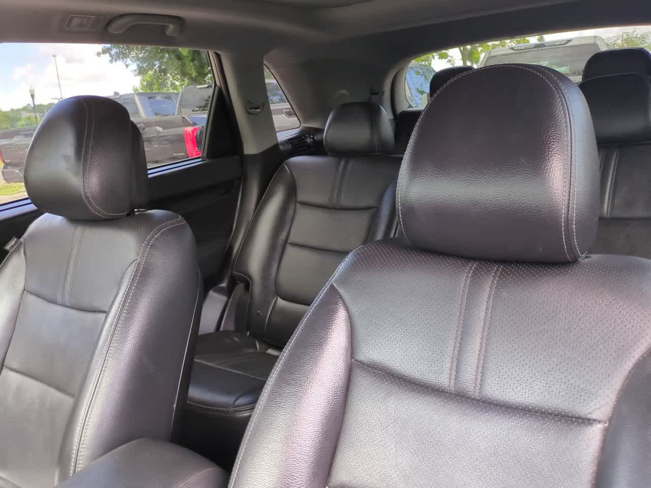 Thumbnail: 2015 Kia Sorento - 8
