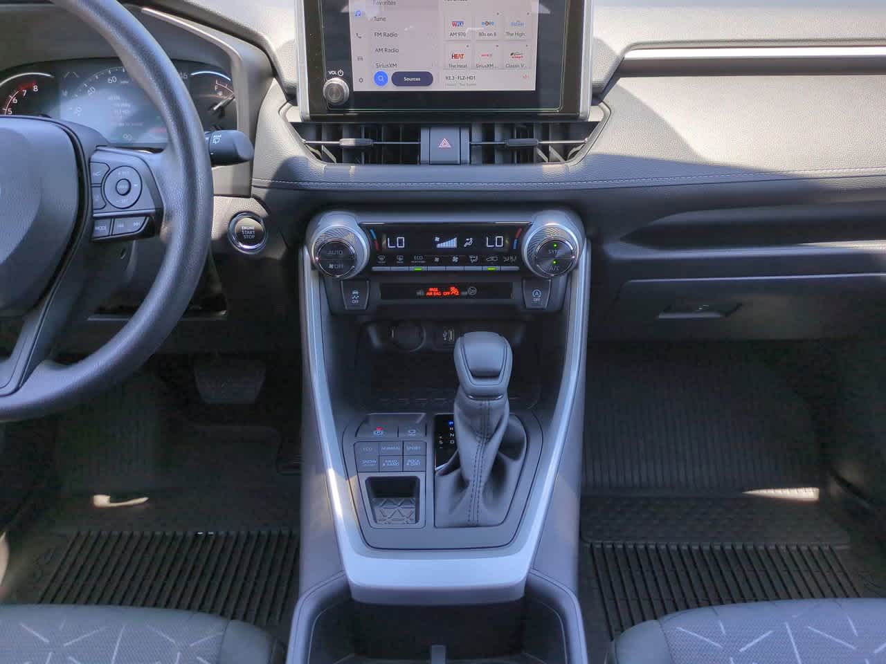 Thumbnail: 2025 Toyota RAV4 - 18