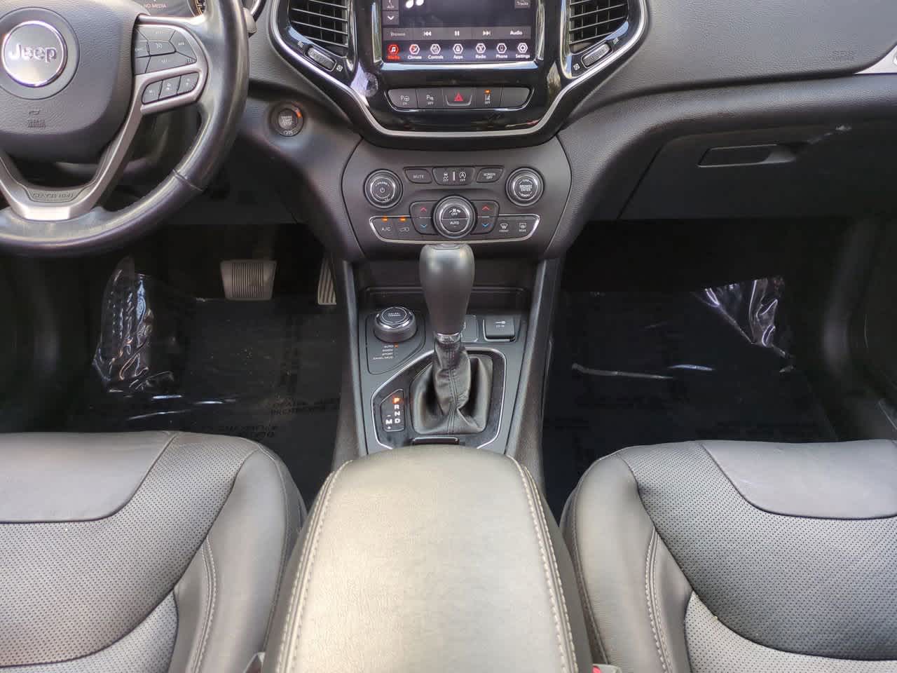 Thumbnail: 2021 Jeep Cherokee - 18