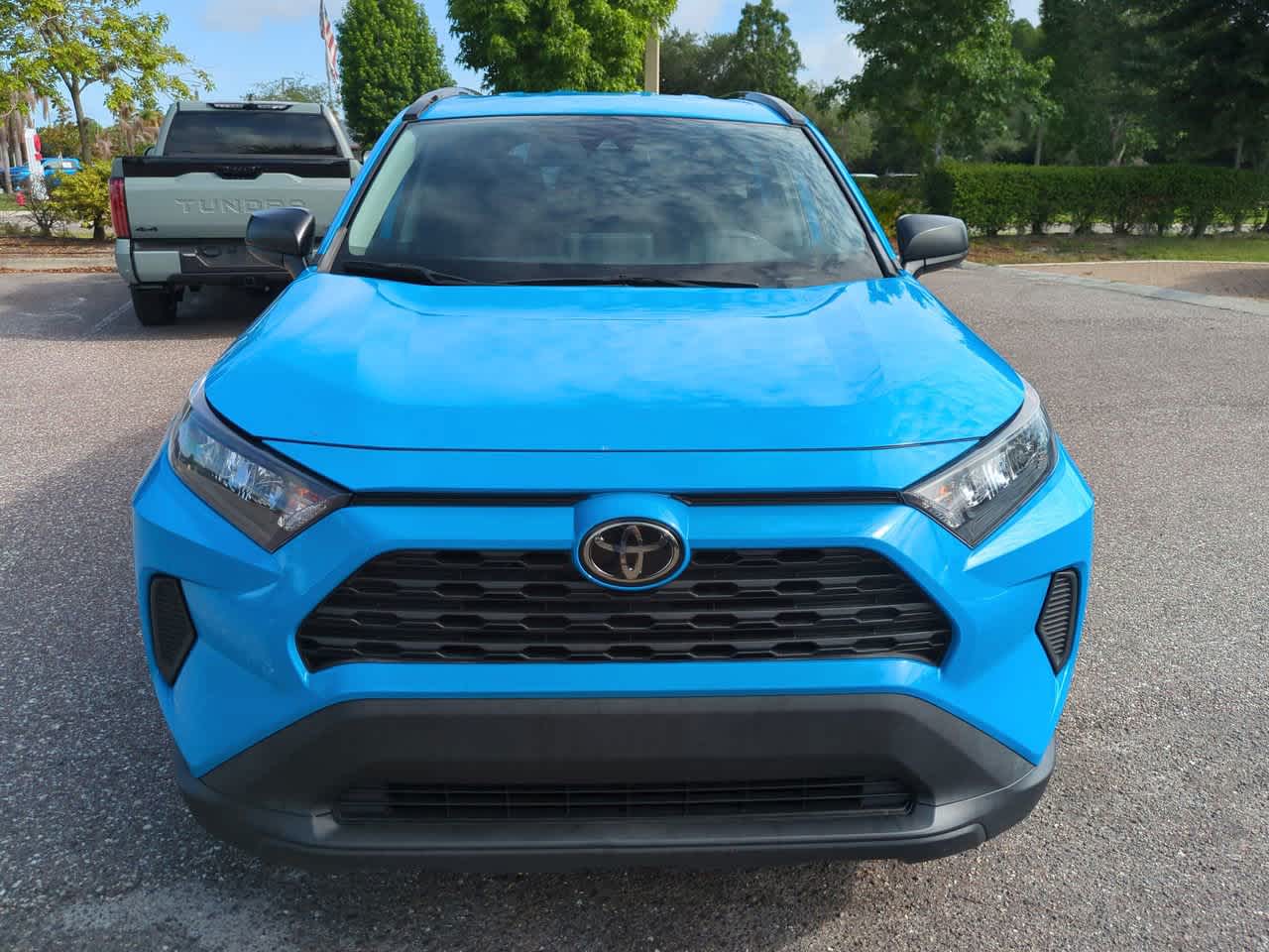 Thumbnail: 2021 Toyota RAV4 - 9