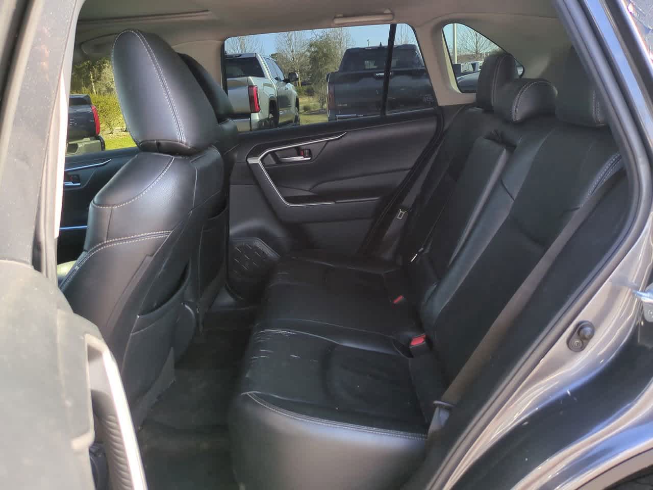 Thumbnail: 2019 Toyota RAV4 - 13