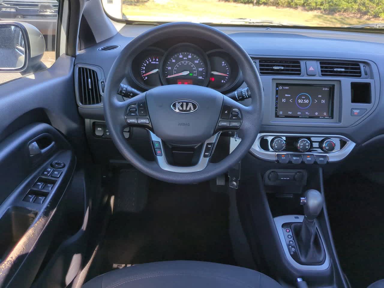 Thumbnail: 2013 Kia Rio - 14