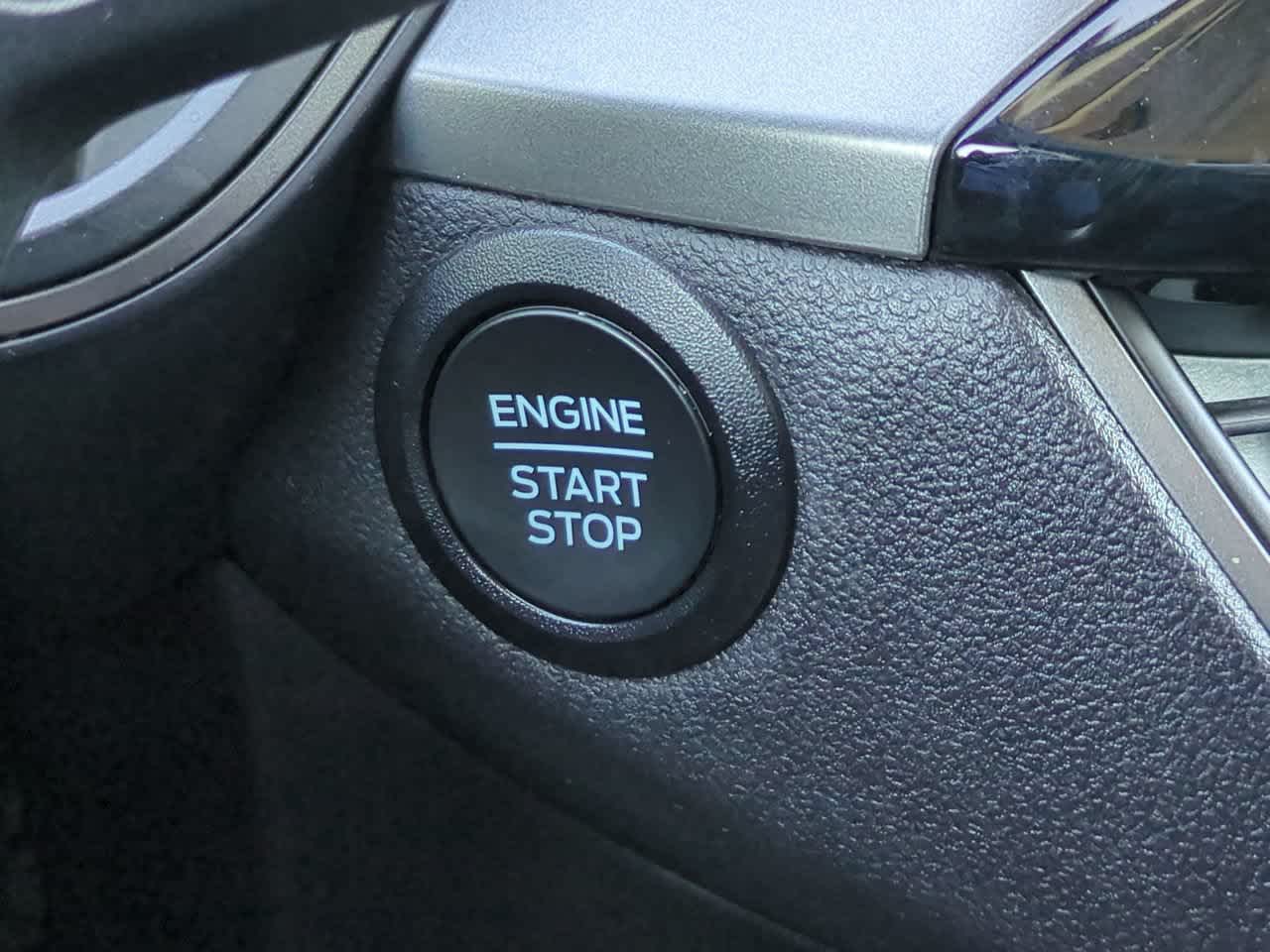 Thumbnail: 2025 Ford Escape - 25