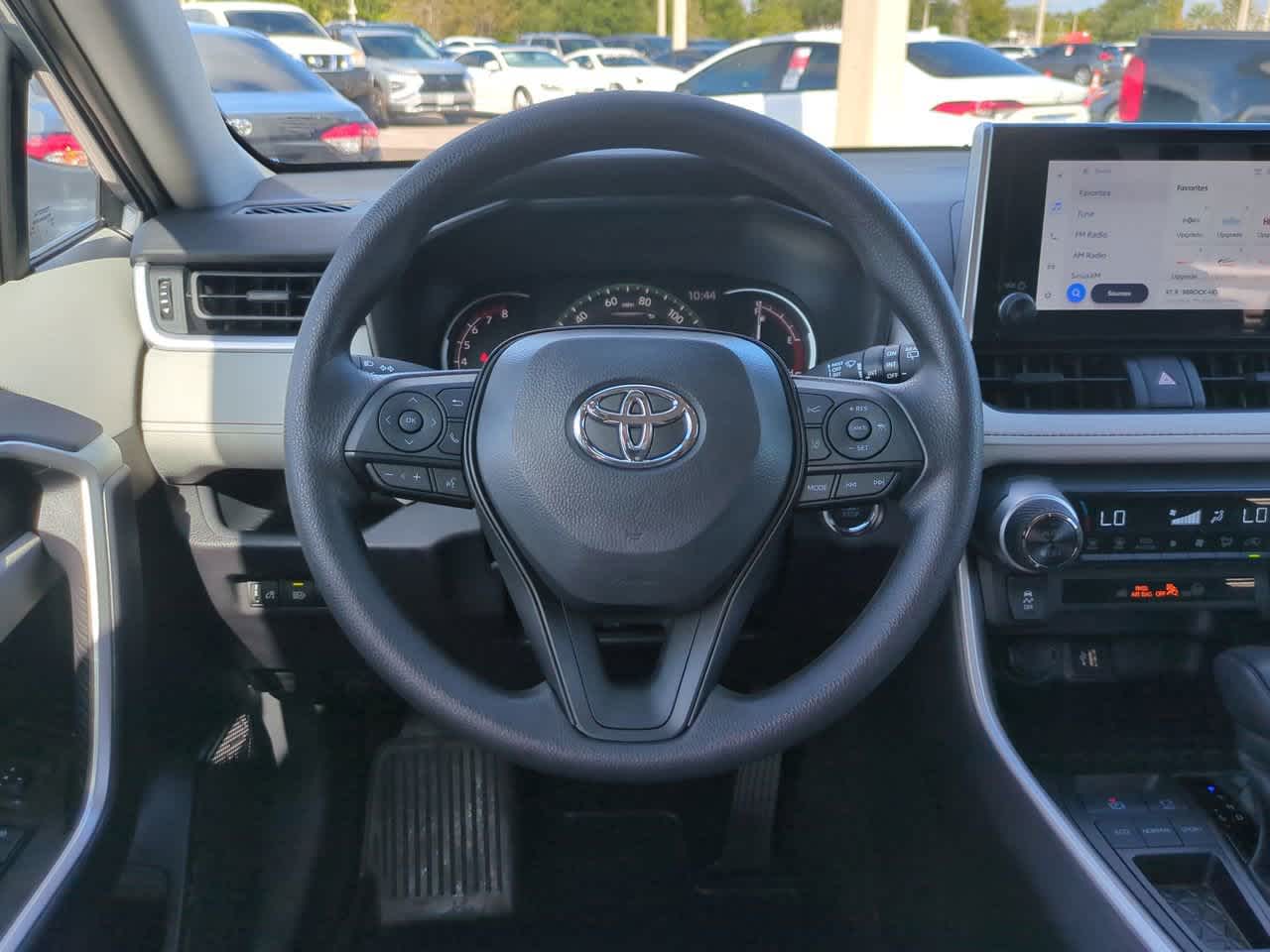 Thumbnail: 2025 Toyota RAV4 - 15