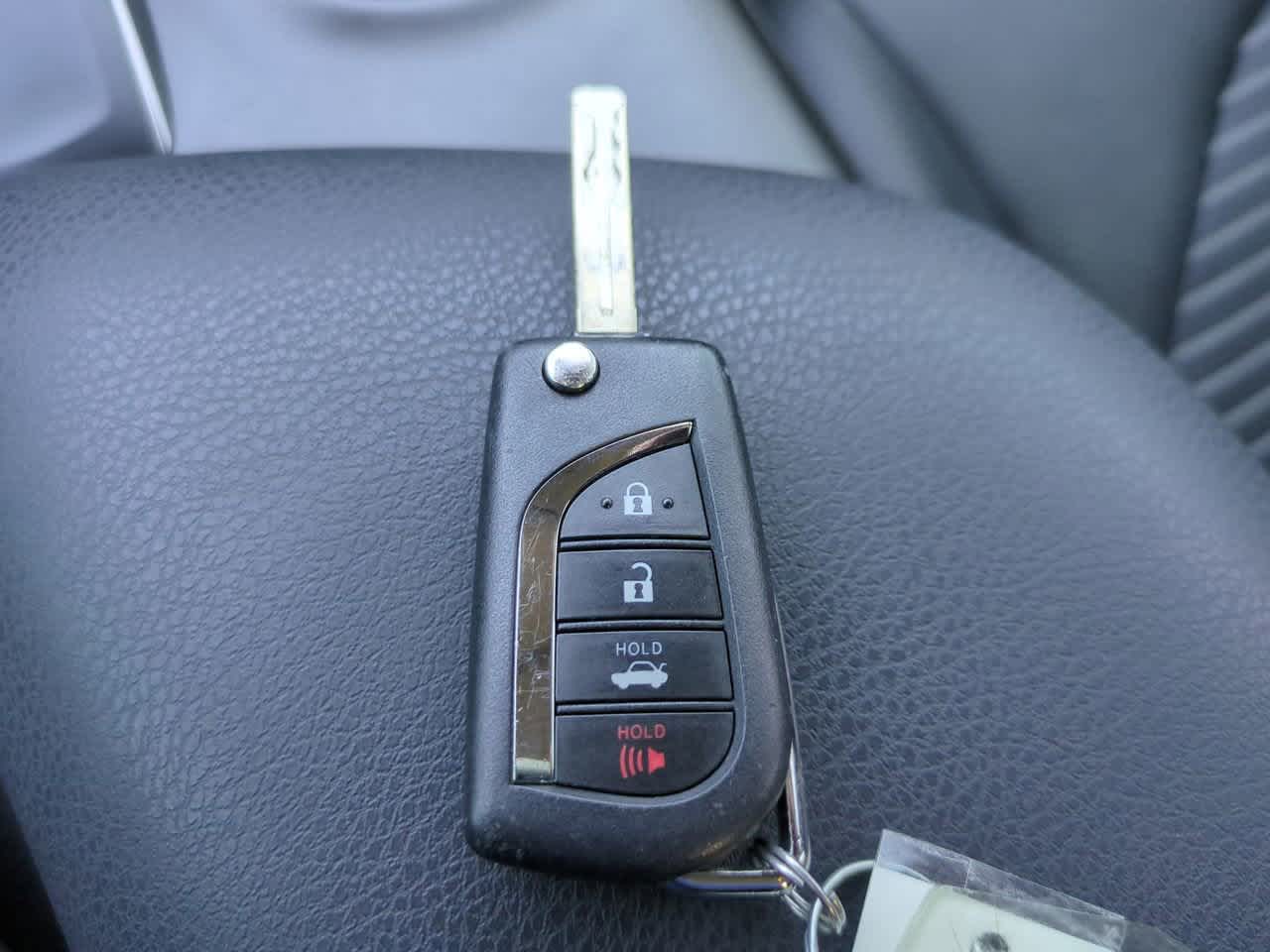 Thumbnail: 2022 Toyota Camry - 25