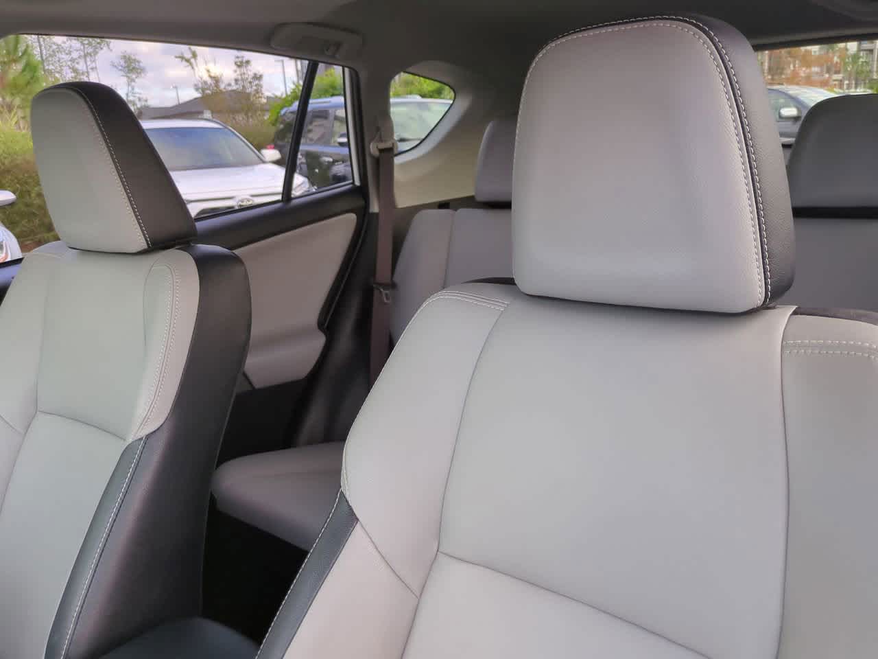 Thumbnail: 2018 Toyota RAV4 - 9