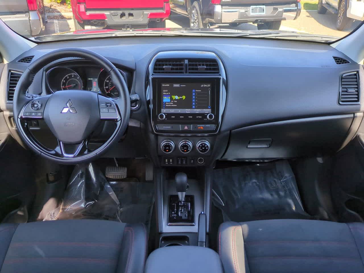 Thumbnail: 2025 Mitsubishi Outlander Sport - 14