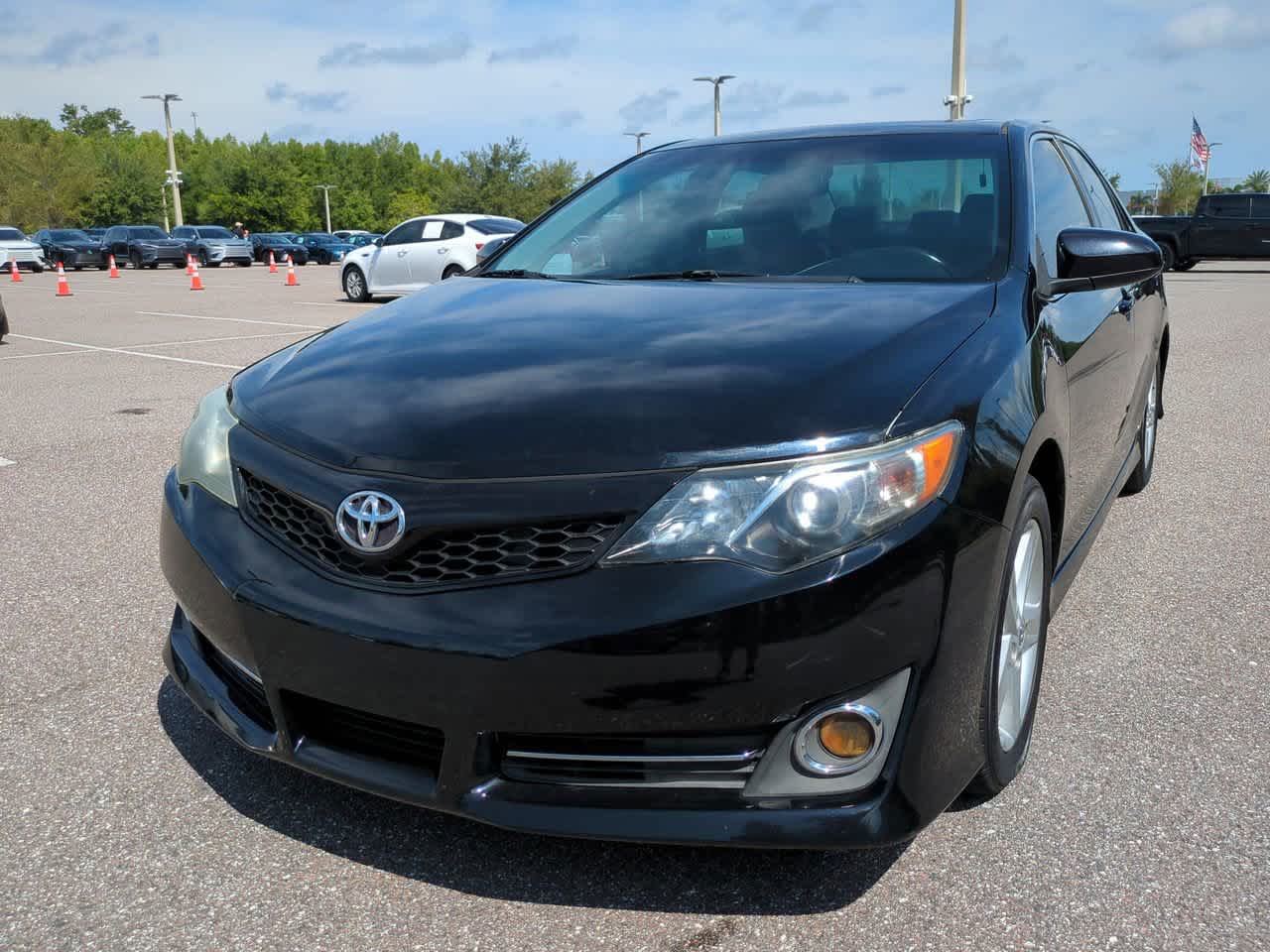Thumbnail: 2014 Toyota Camry - 2