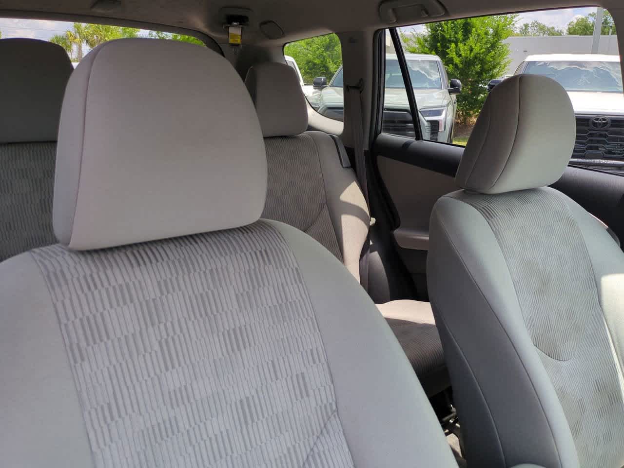 Thumbnail: 2012 Toyota RAV4 - 7
