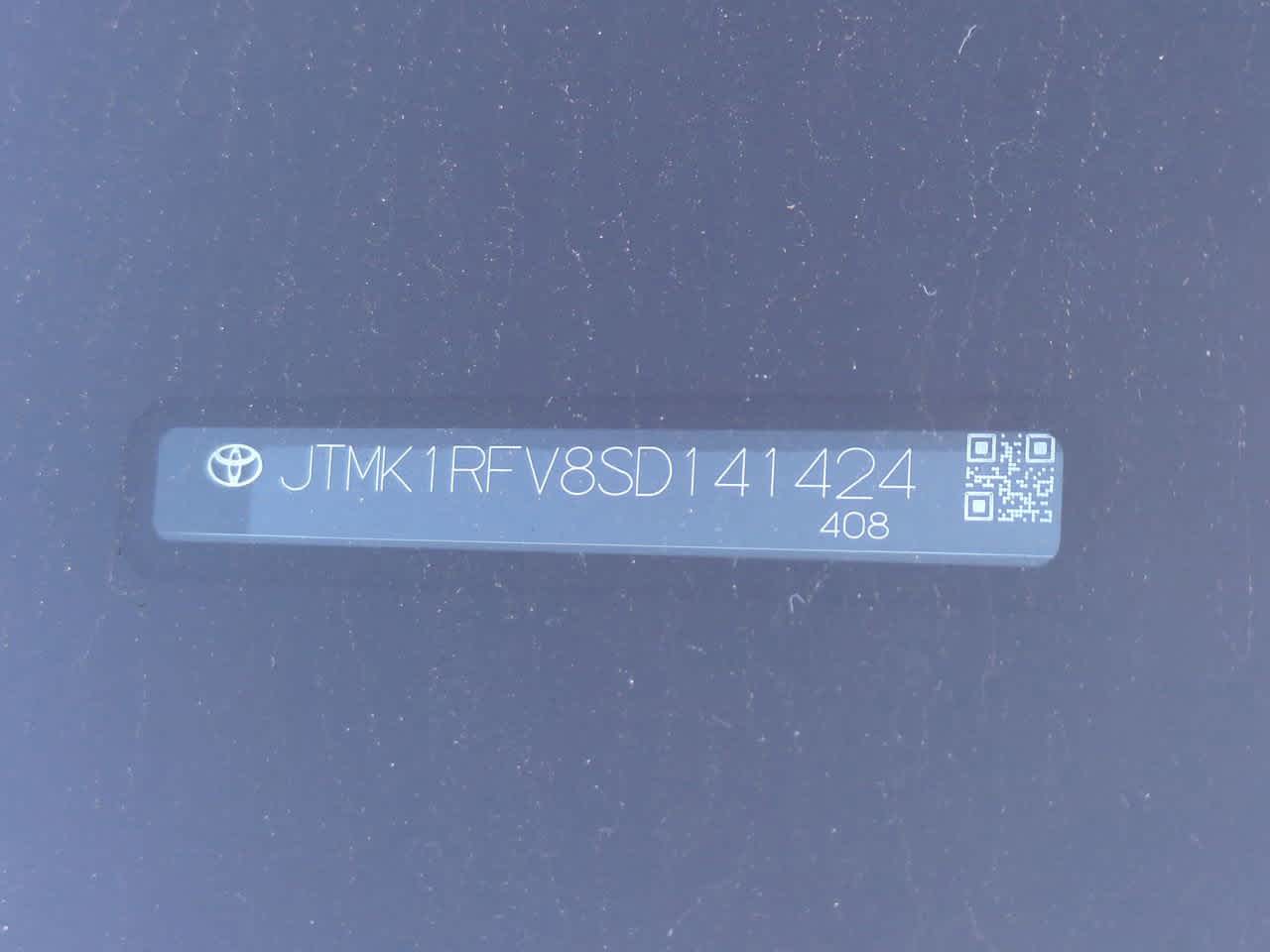 Thumbnail: 2025 Toyota RAV4 - 25