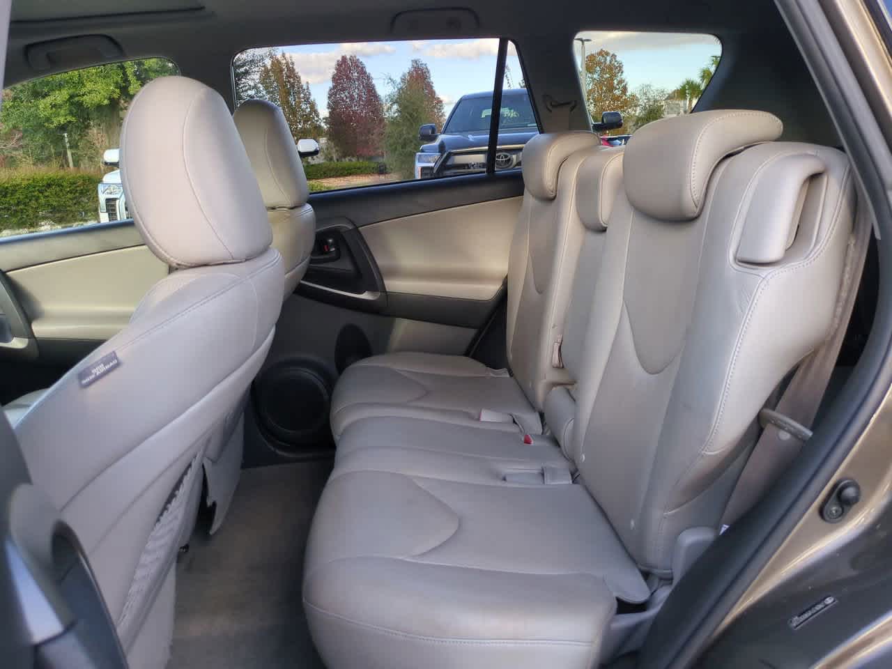 Thumbnail: 2009 Toyota RAV4 - 13