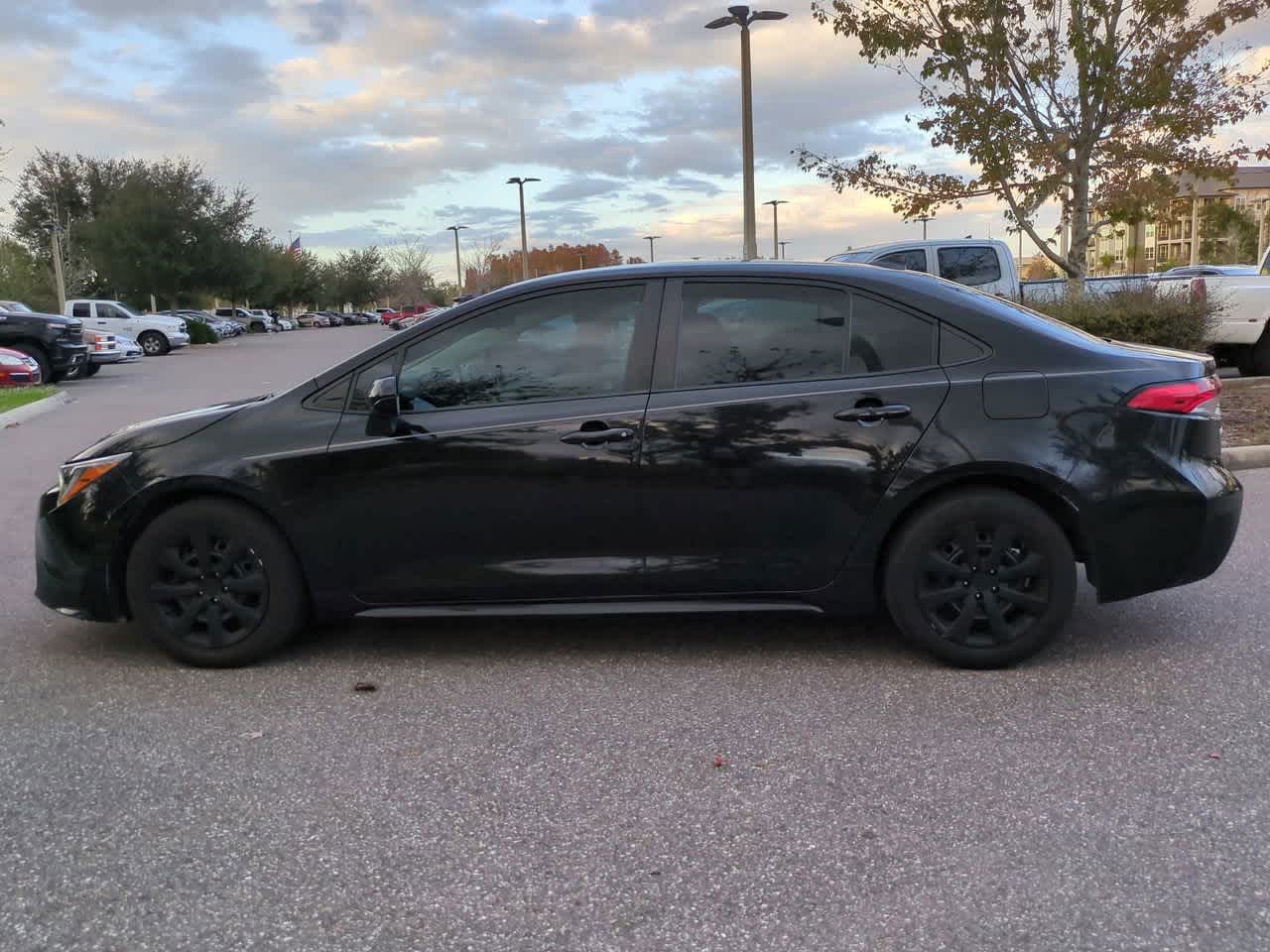 Thumbnail: 2021 Toyota Corolla - 3