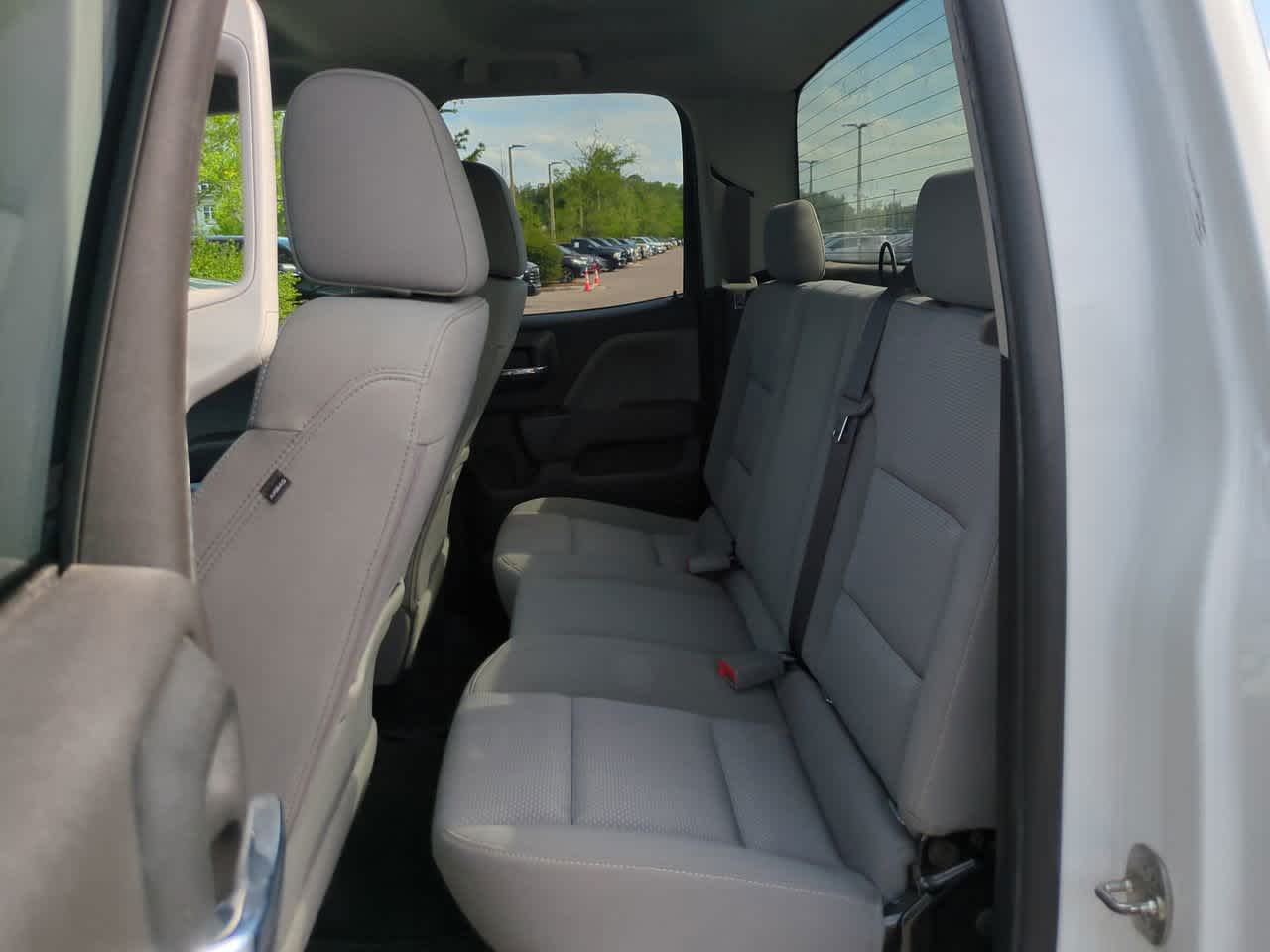Thumbnail: 2017 Chevrolet Silverado 1500 - 13