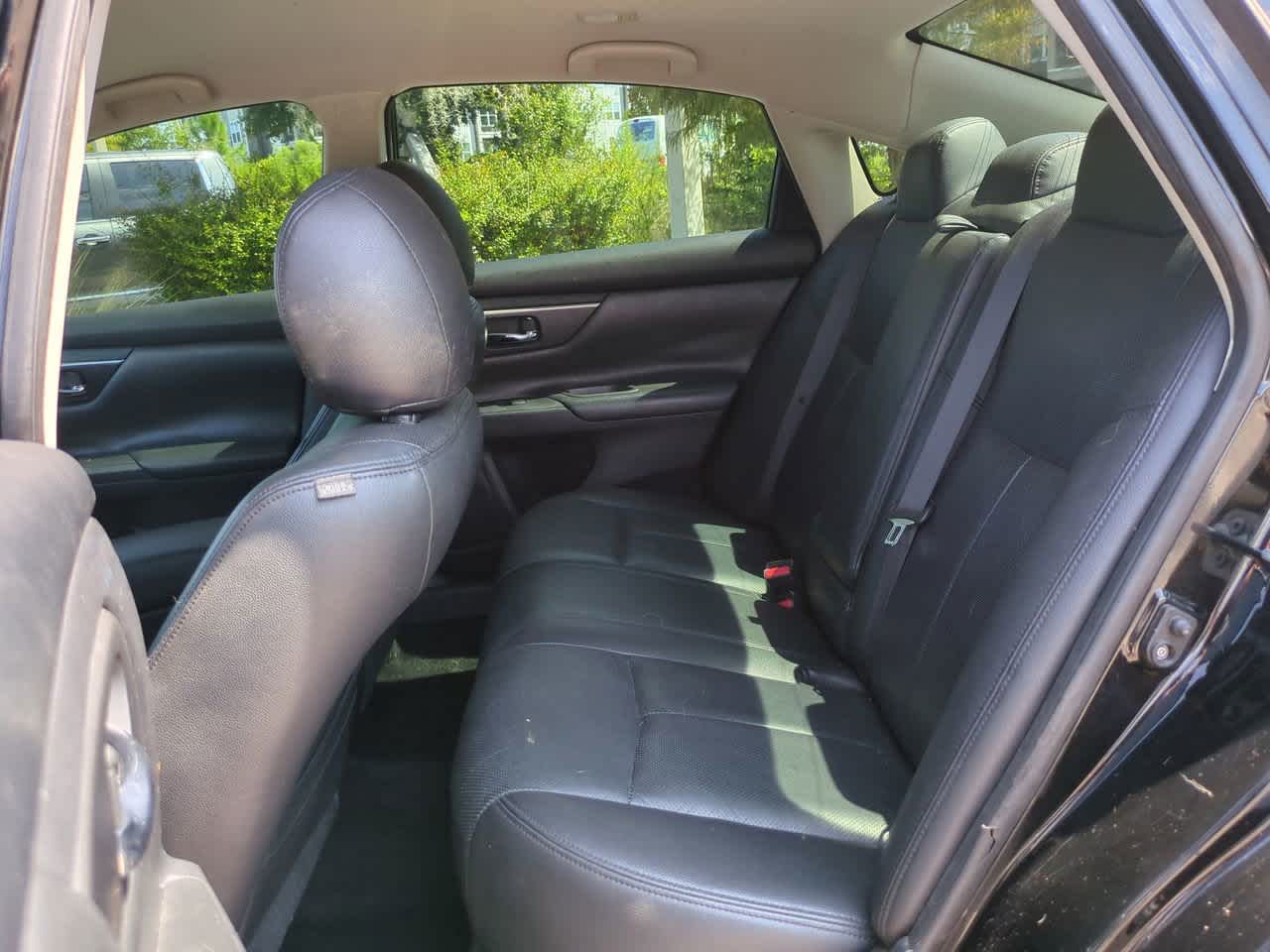 Thumbnail: 2015 Nissan Altima - 13