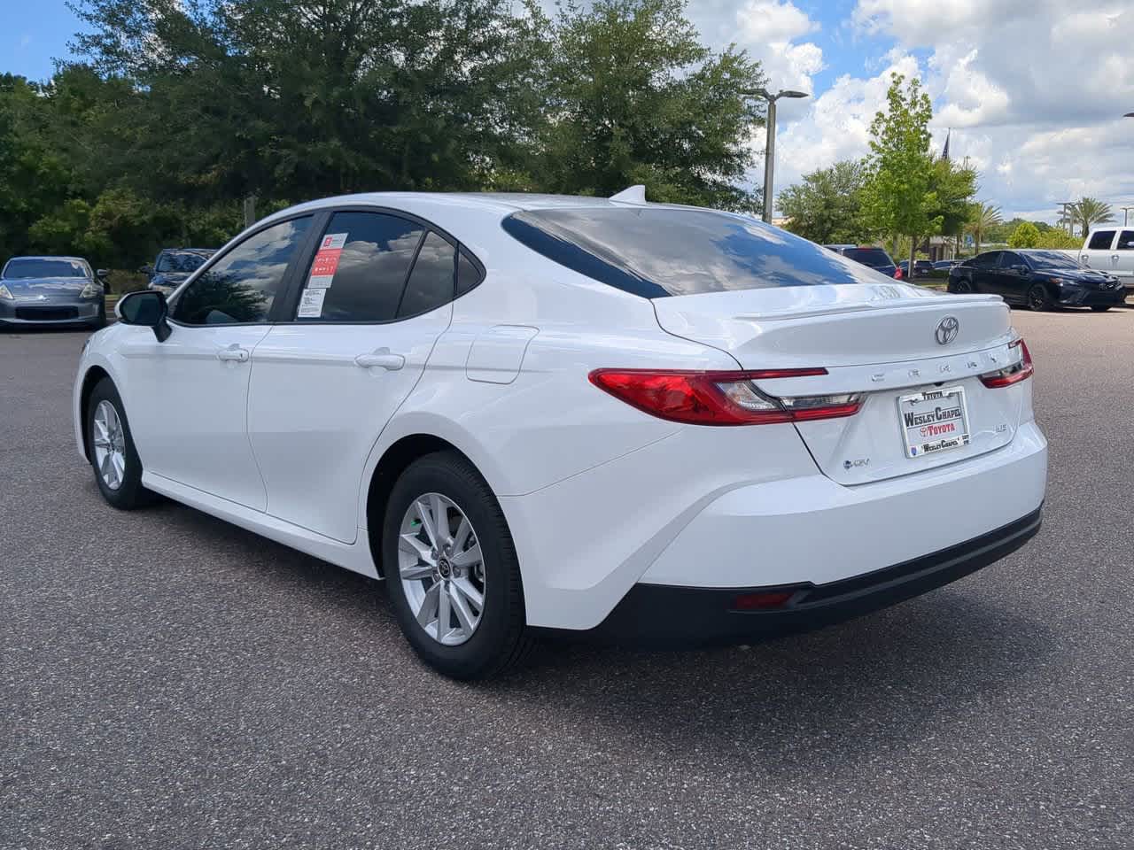 2025 Toyota Camry LE 4