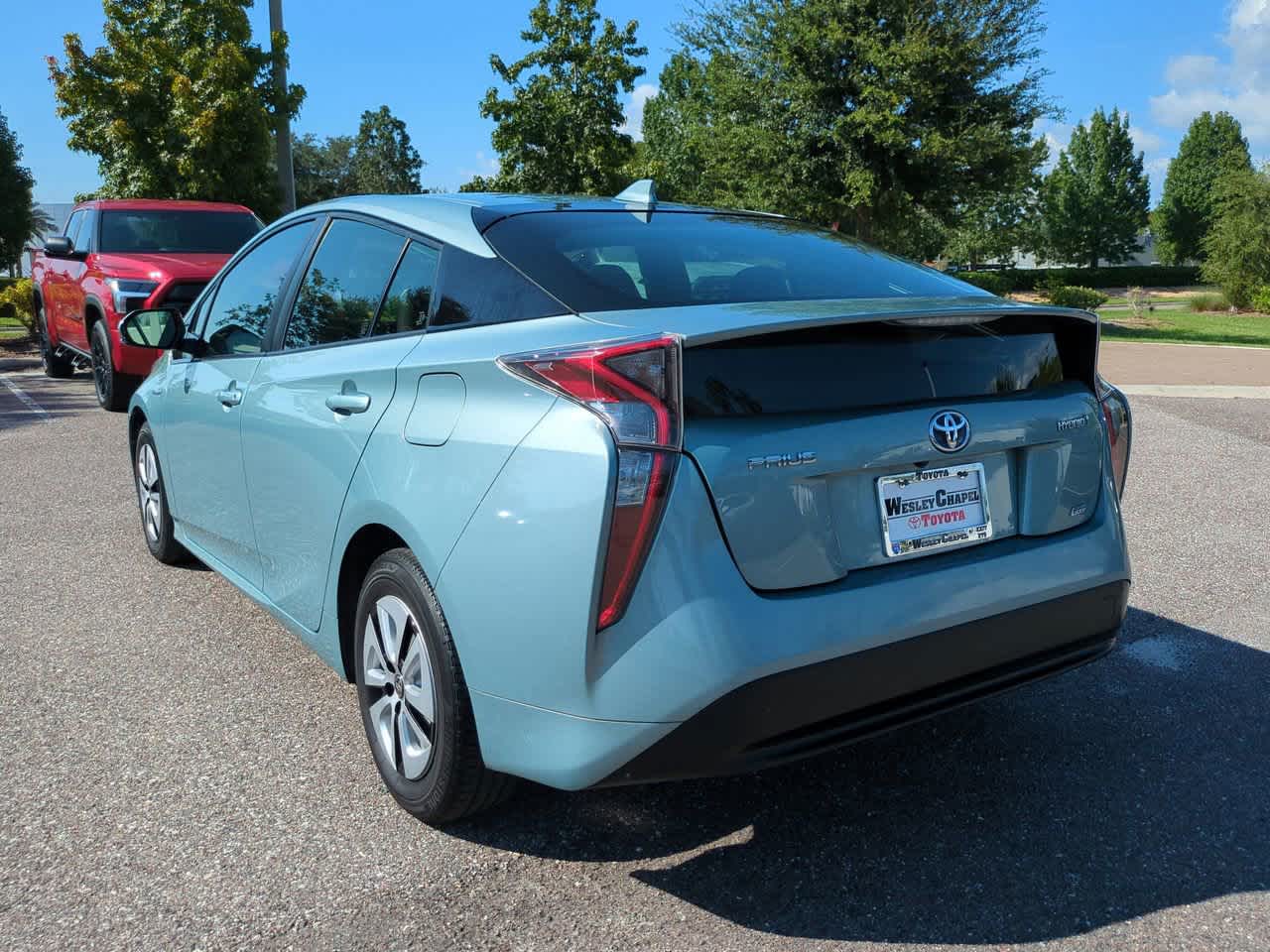 Thumbnail: 2017 Toyota Prius - 4