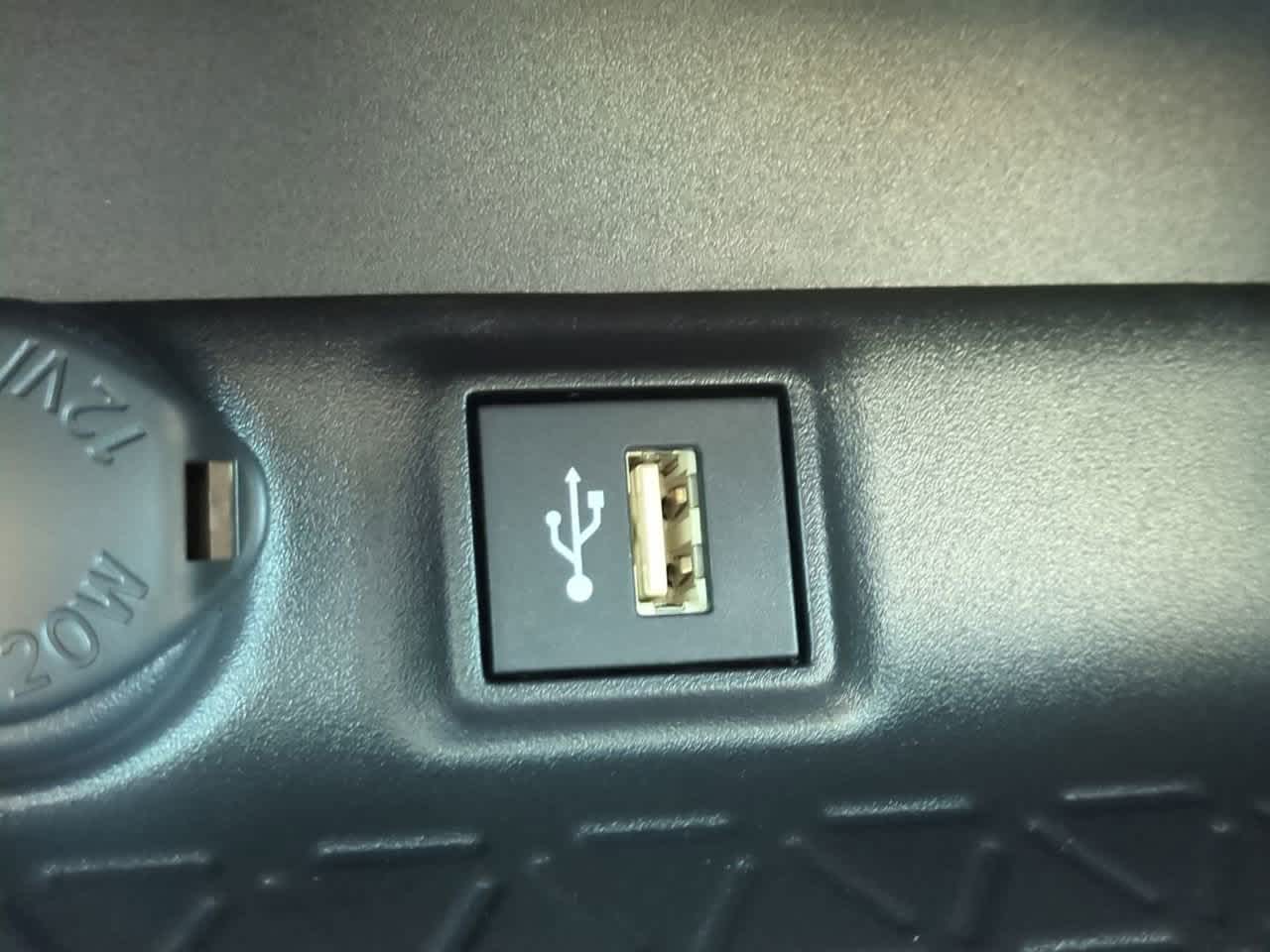 Thumbnail: 2025 Toyota RAV4 - 19