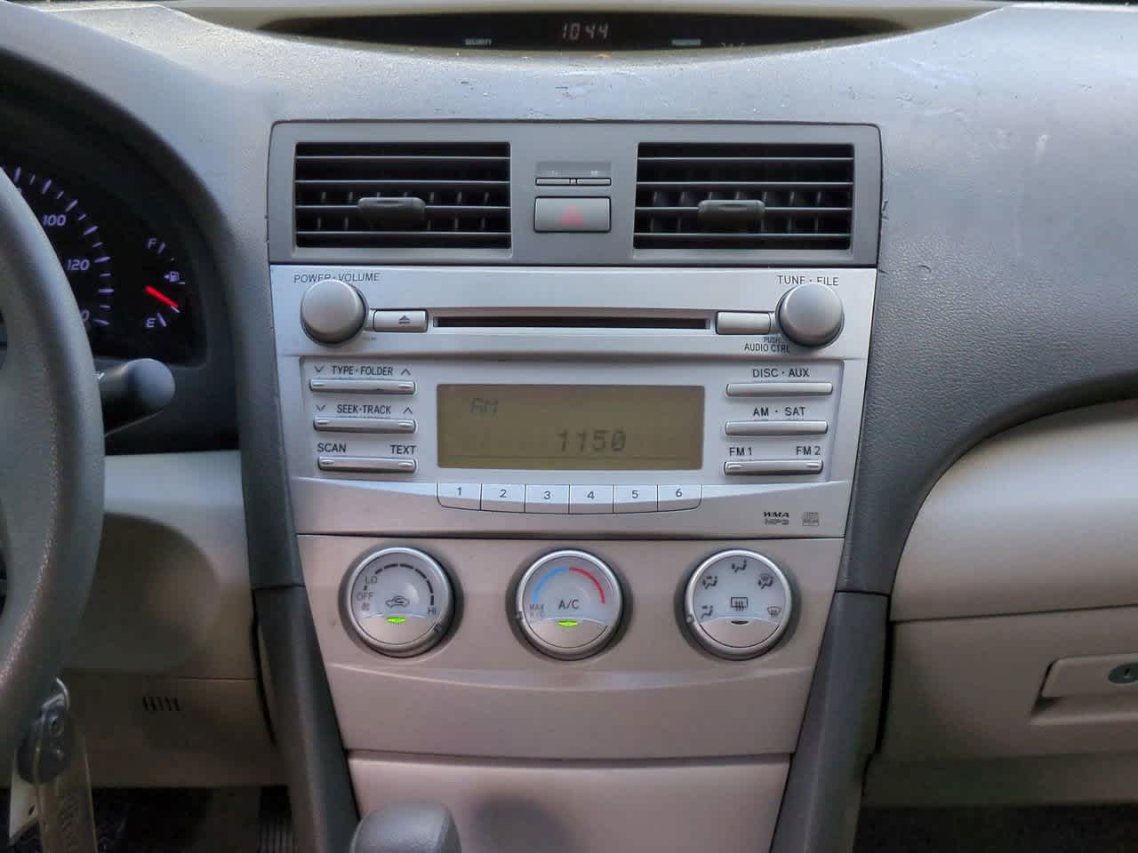 Thumbnail: 2010 Toyota Camry - 17