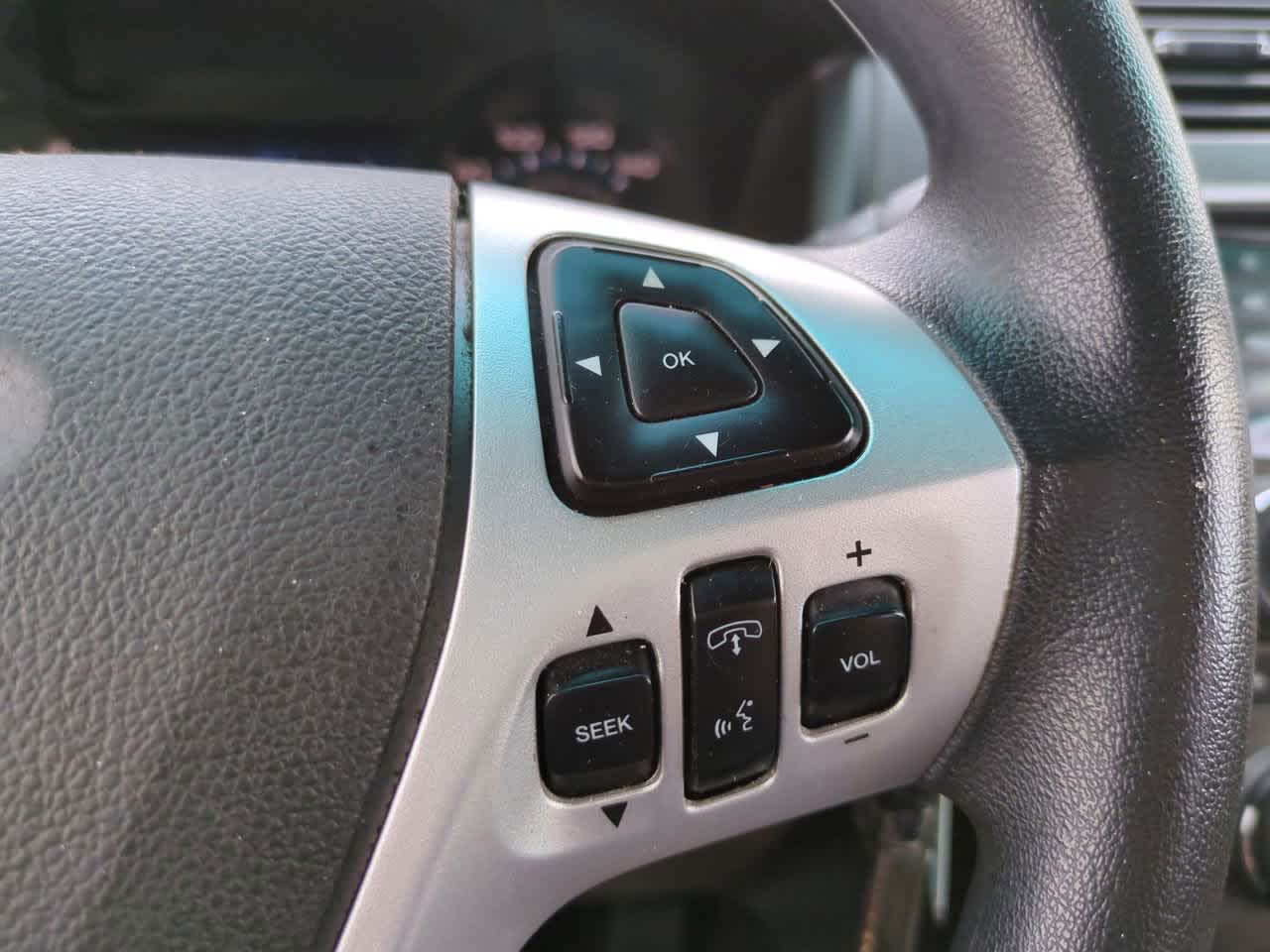 Thumbnail: 2013 Ford Explorer - 23