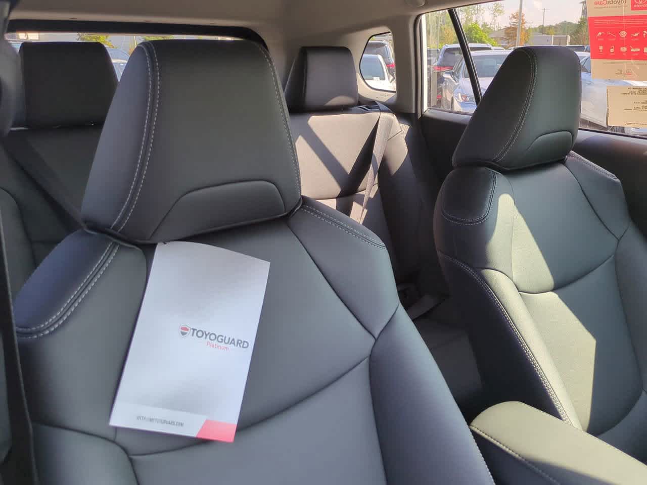 Thumbnail: 2026 Toyota Corolla Cross - 7