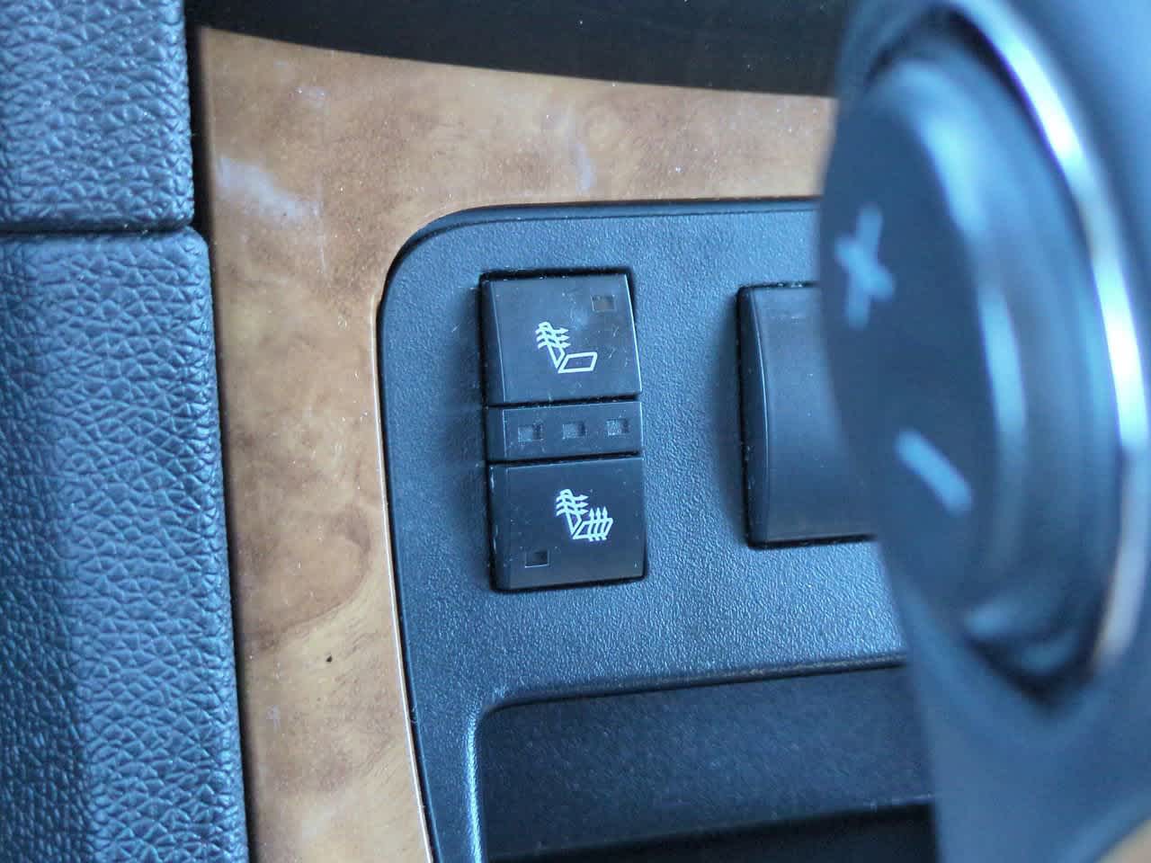 Thumbnail: 2012 Buick Enclave - 22