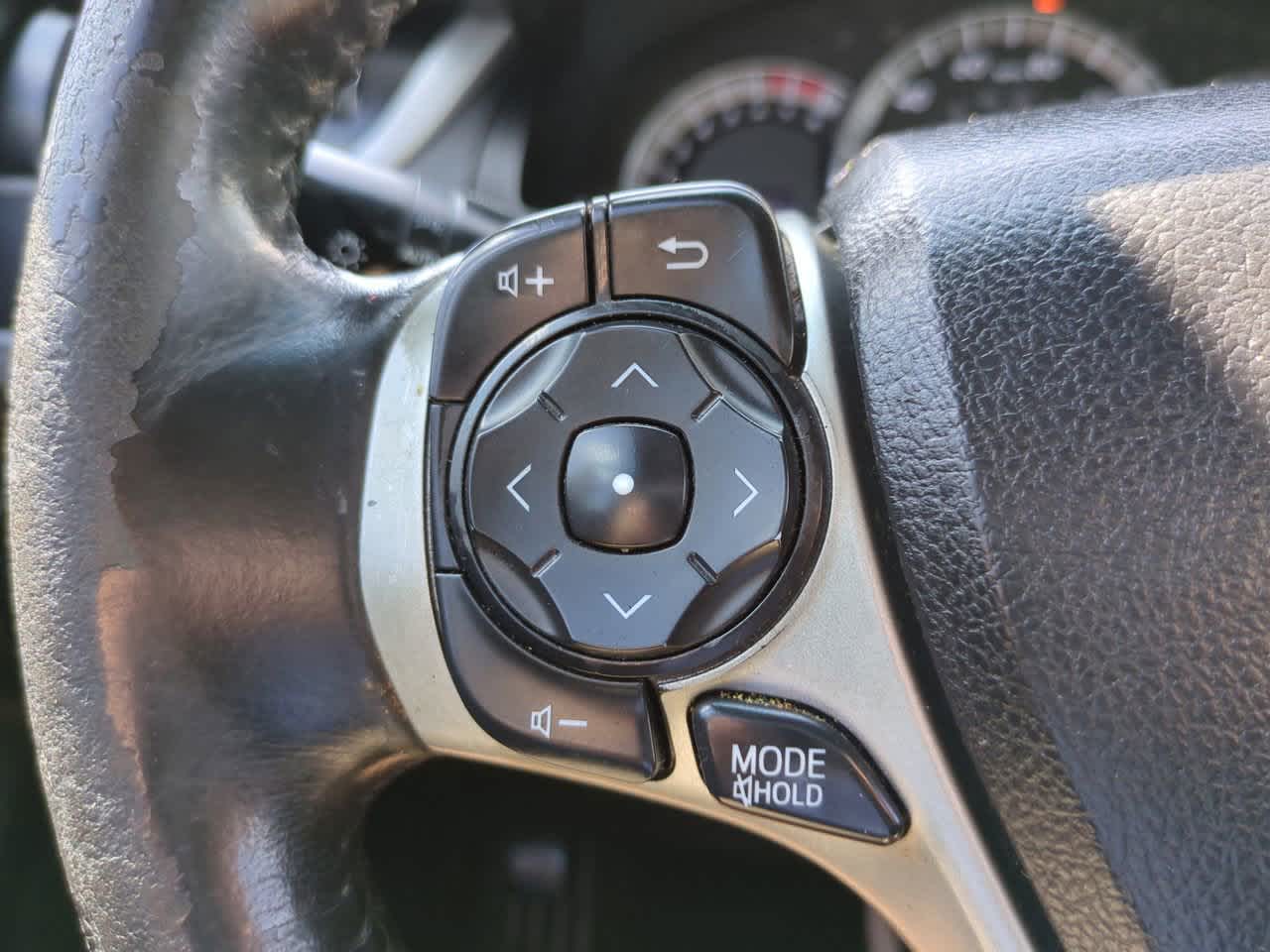 Thumbnail: 2014 Toyota Camry - 20