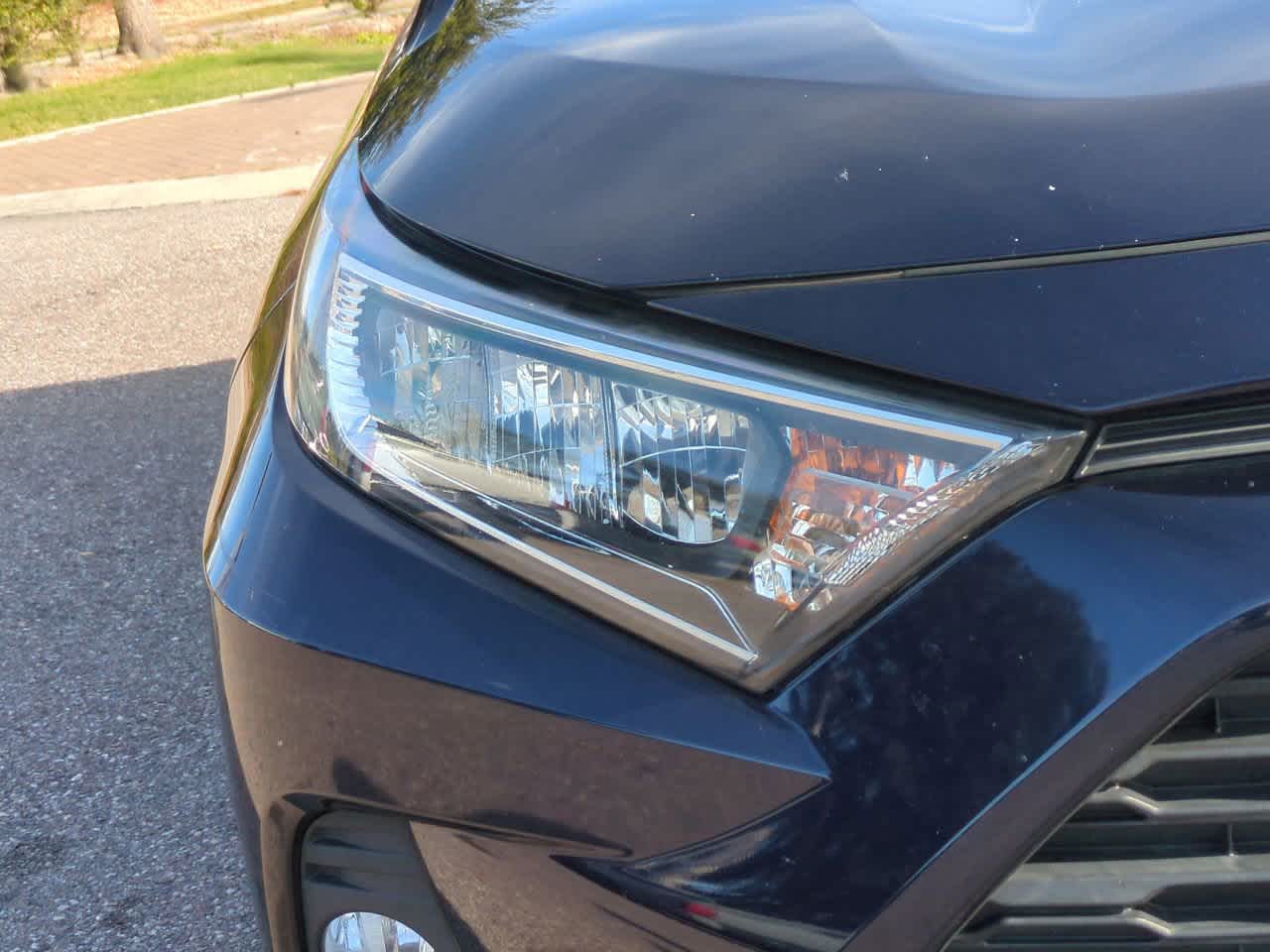 Thumbnail: 2021 Toyota RAV4 - 10