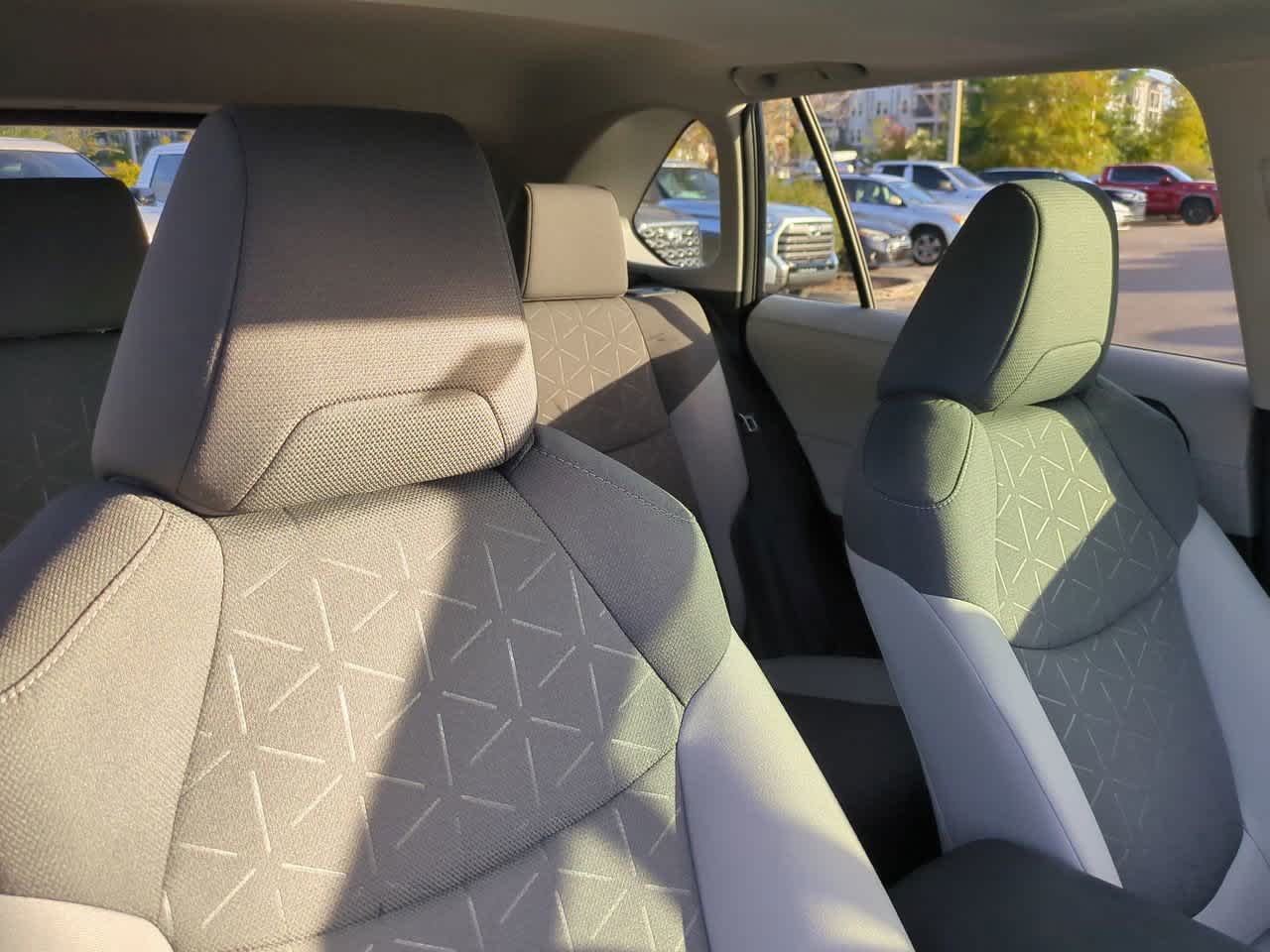 Thumbnail: 2025 Toyota RAV4 - 6