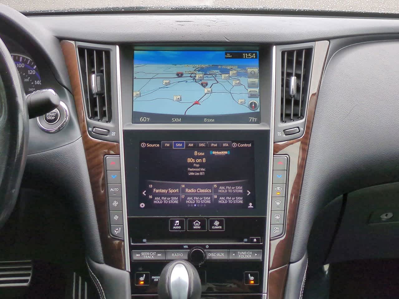 Thumbnail: 2014 INFINITI Q50 - 17