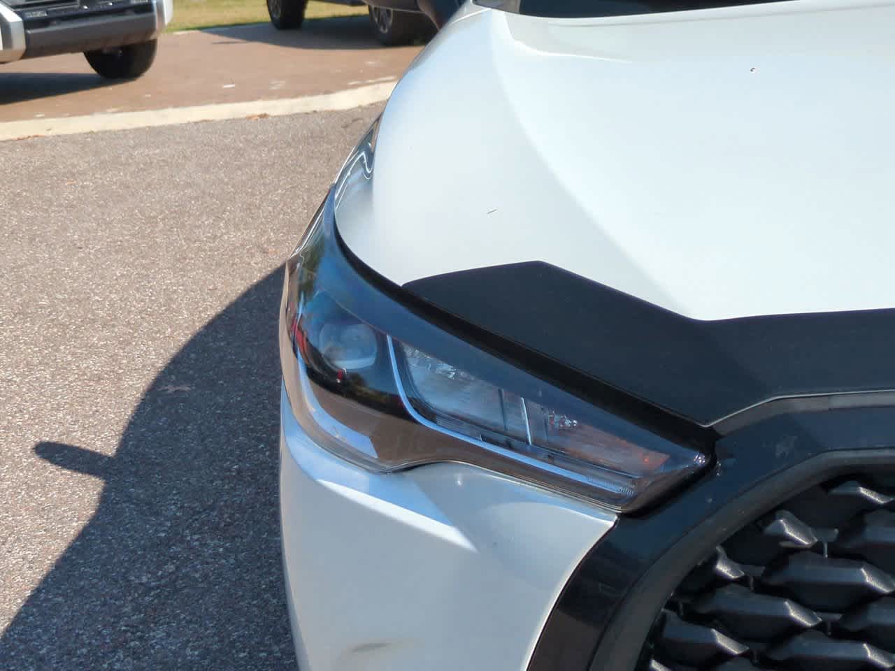 Thumbnail: 2022 Toyota Corolla Cross - 10