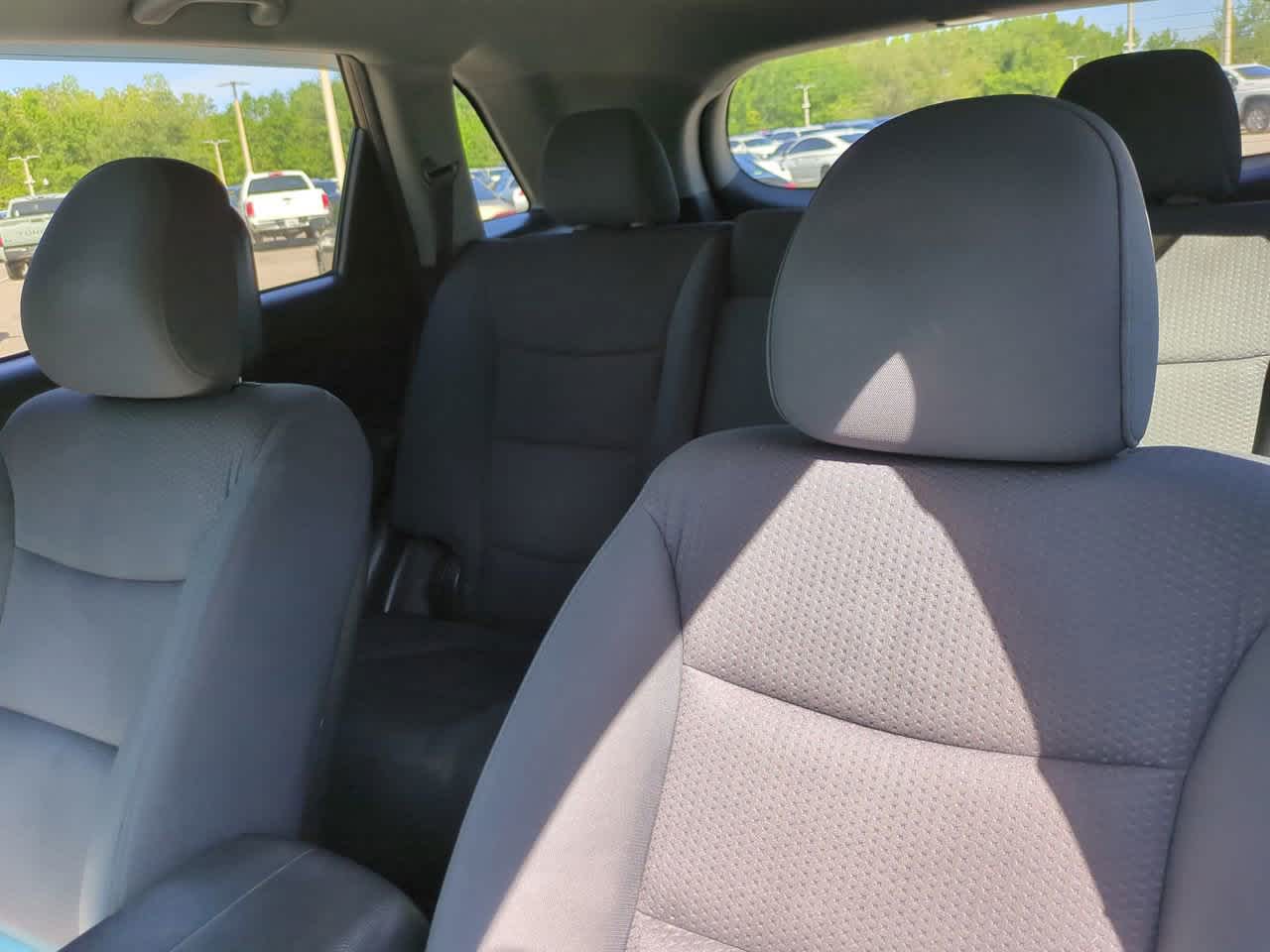 Thumbnail: 2011 Kia Sorento - 8