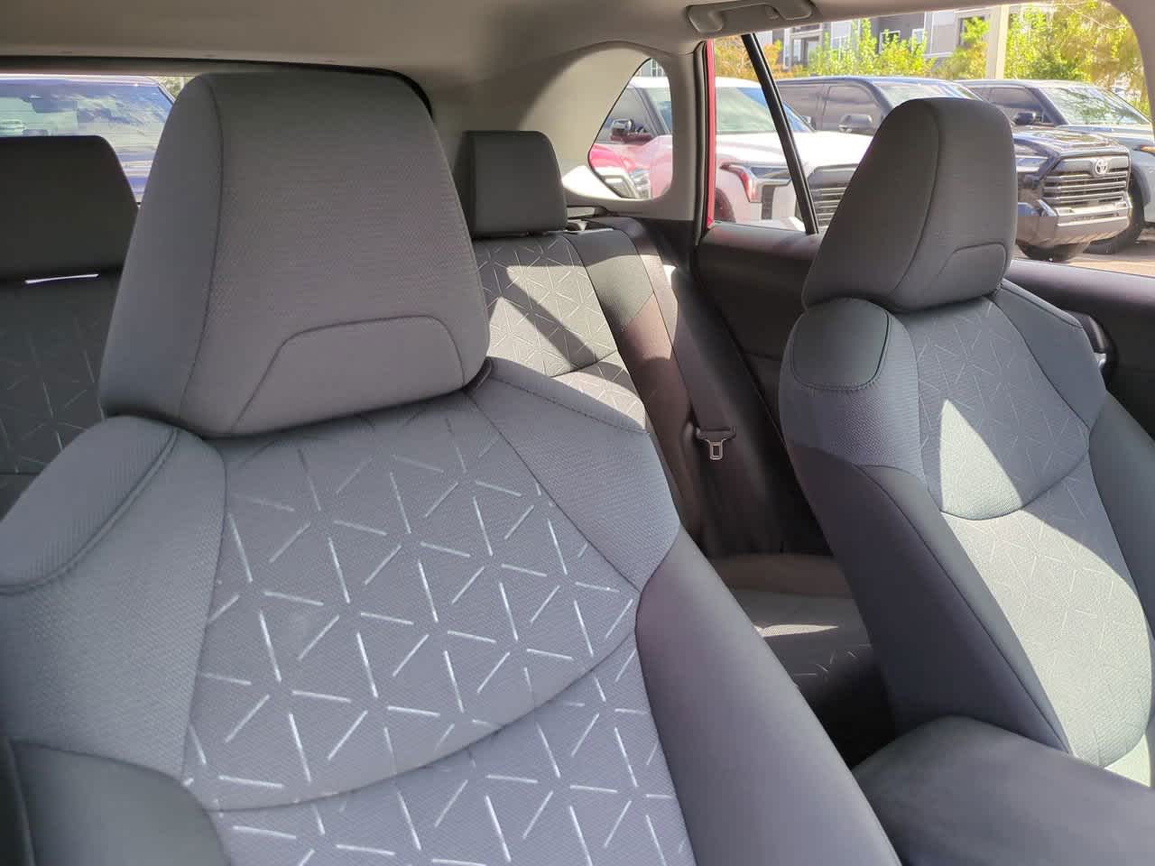 Thumbnail: 2025 Toyota RAV4 - 7