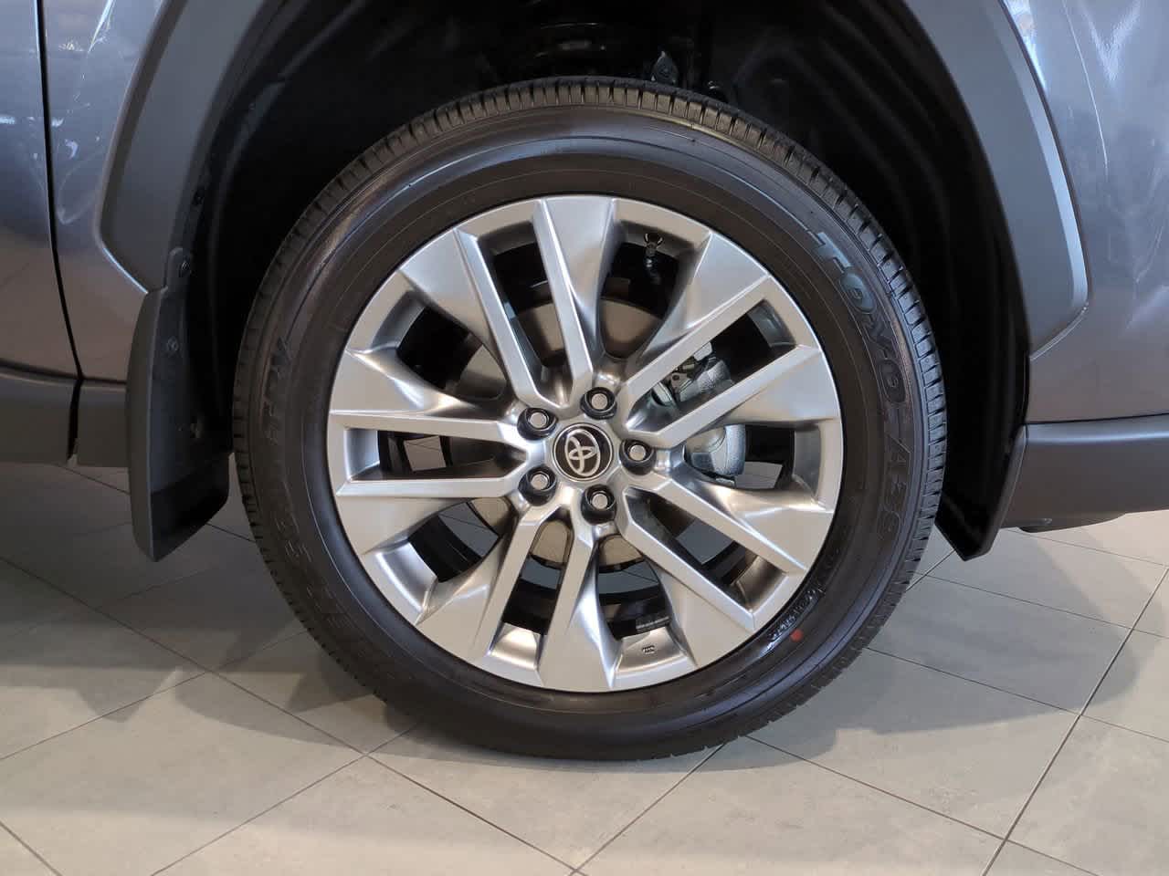 Thumbnail: 2025 Toyota RAV4 - 10