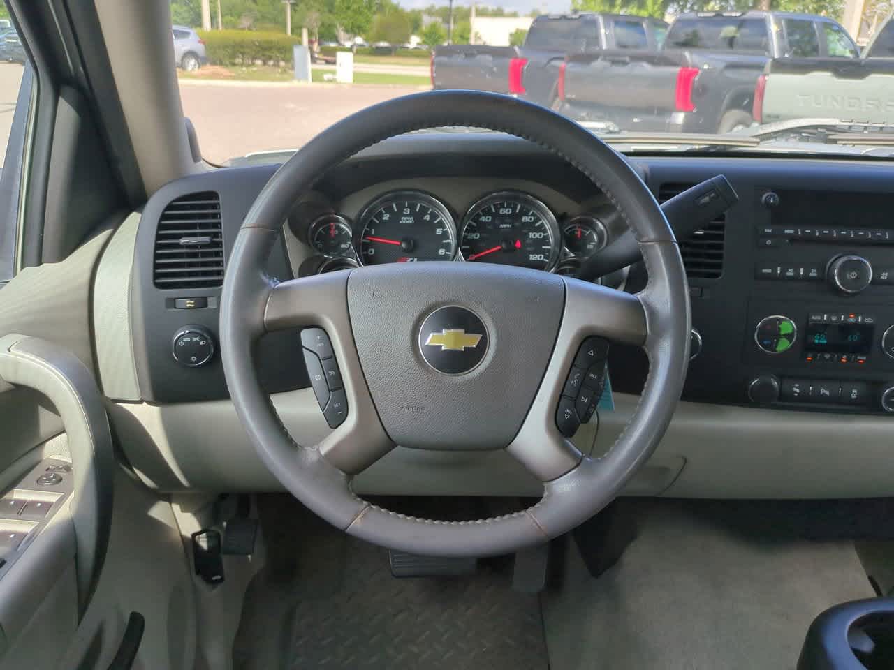 Thumbnail: 2012 Chevrolet Silverado 1500 - 14