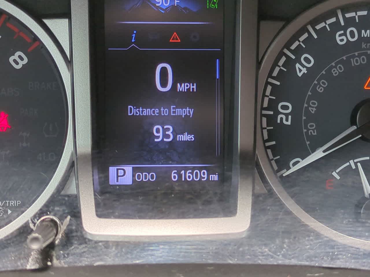 2022 Toyota Tacoma SR5 23