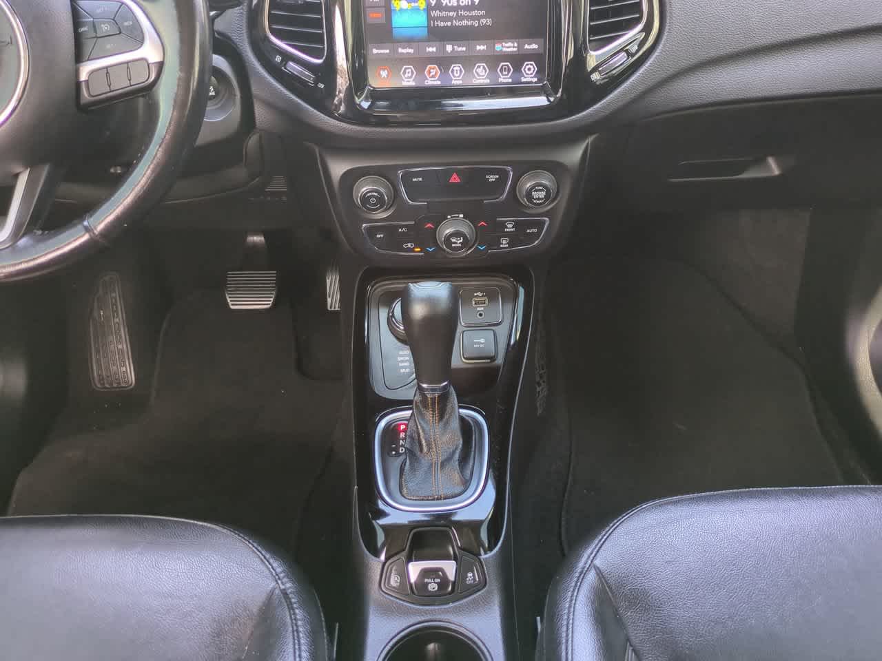 Thumbnail: 2020 Jeep Compass - 18