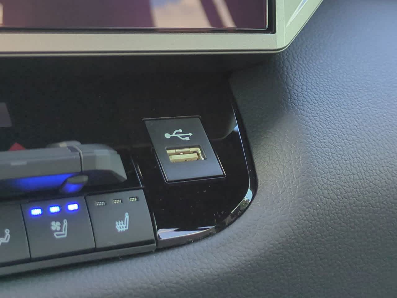 Thumbnail: 2026 Toyota Tundra - 21