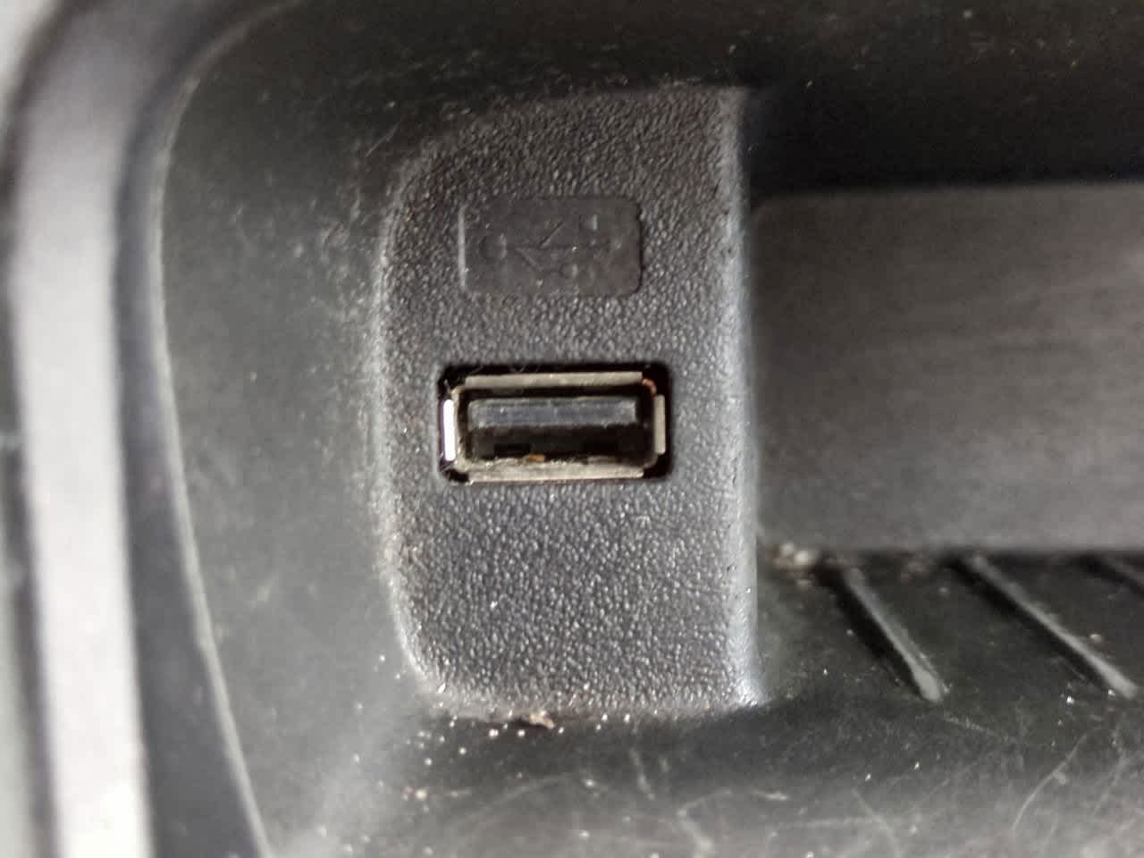 Thumbnail: 2017 Ford Focus - 20