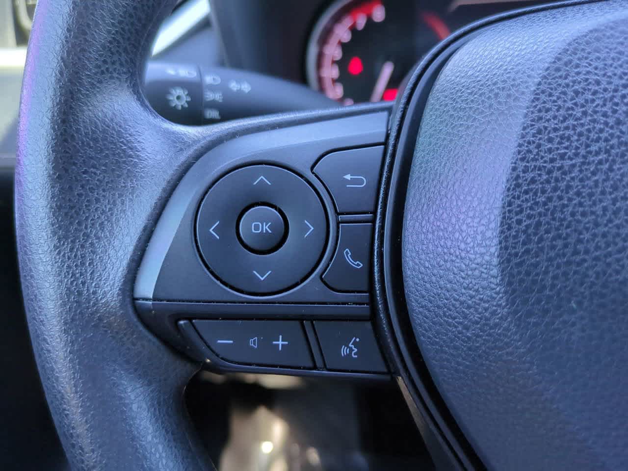 Thumbnail: 2024 Toyota RAV4 - 22