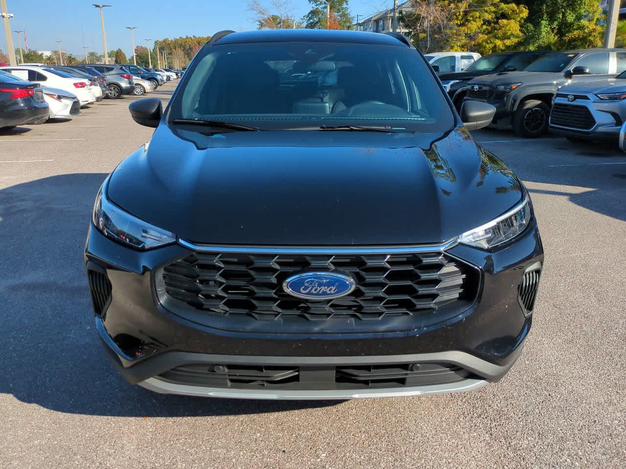 Thumbnail: 2025 Ford Escape - 9