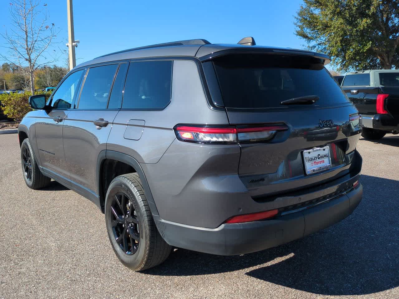 Thumbnail: 2024 Jeep Grand Cherokee L - 4