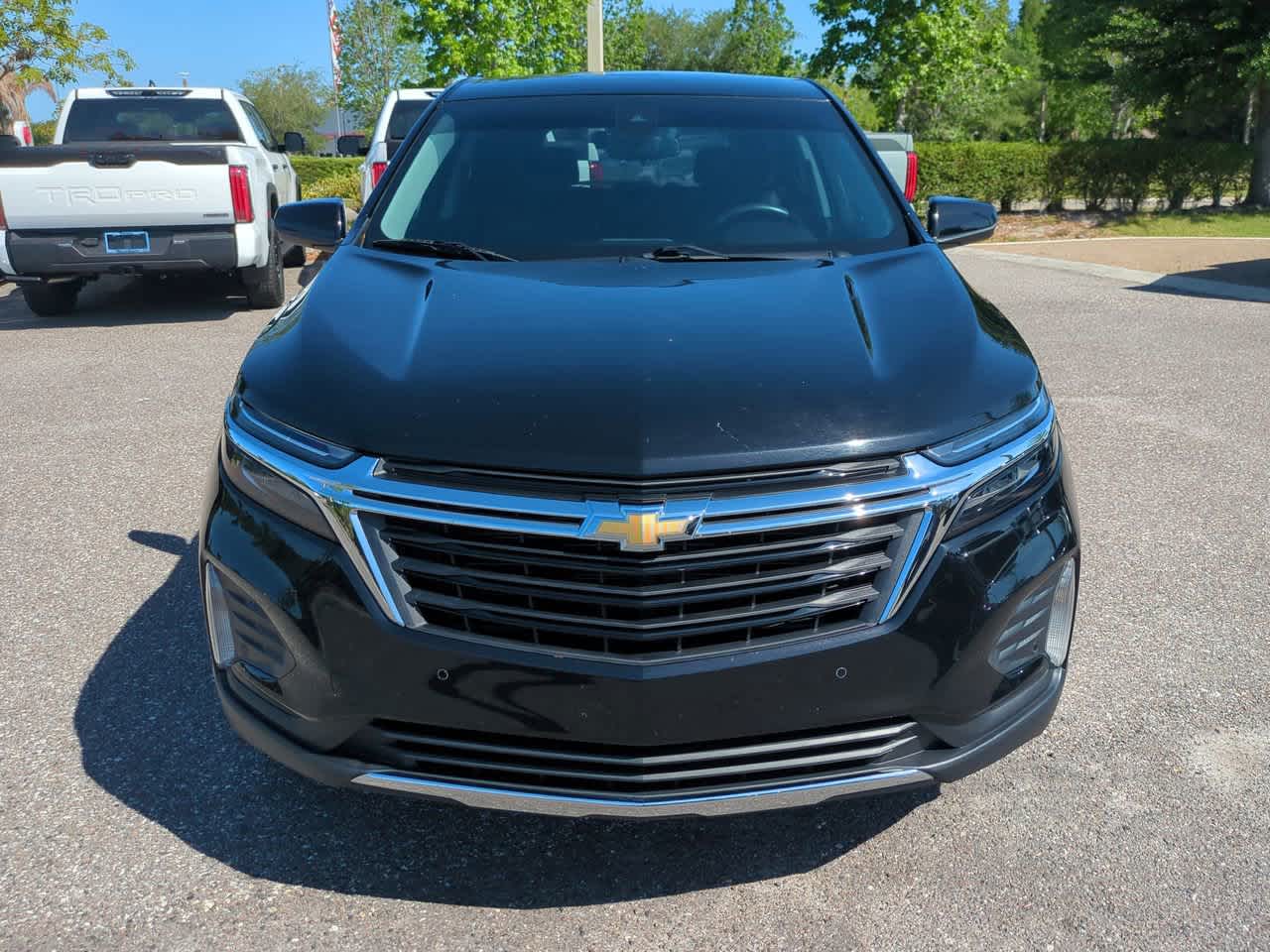 Thumbnail: 2023 Chevrolet Equinox - 9