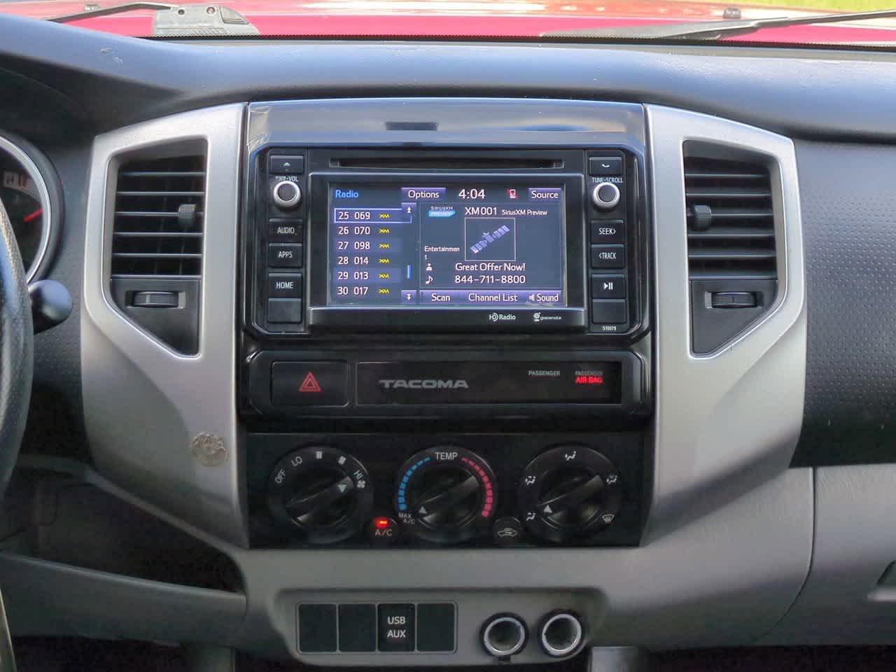 Thumbnail: 2015 Toyota Tacoma - 17
