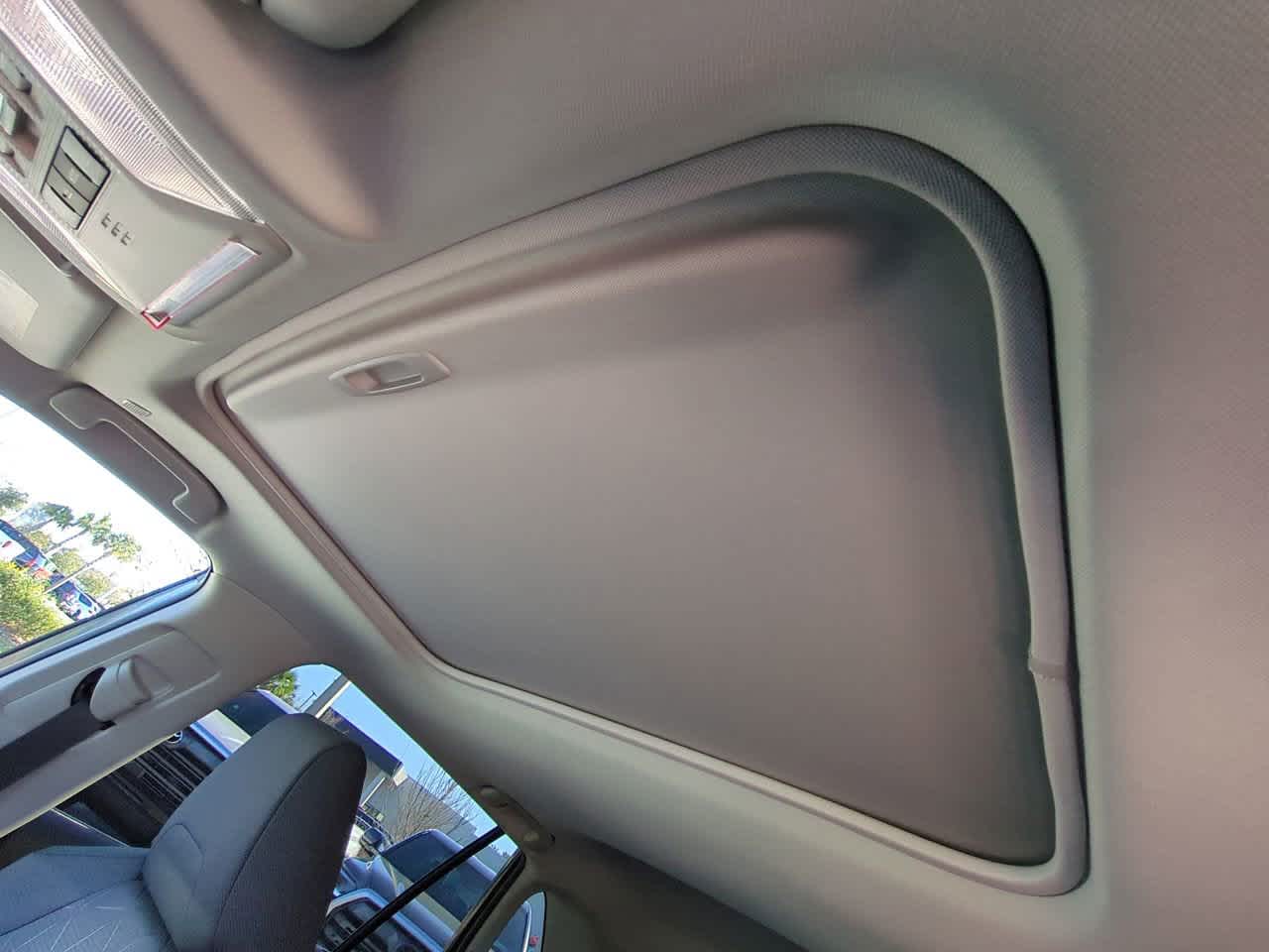 Thumbnail: 2023 Toyota RAV4 - 18