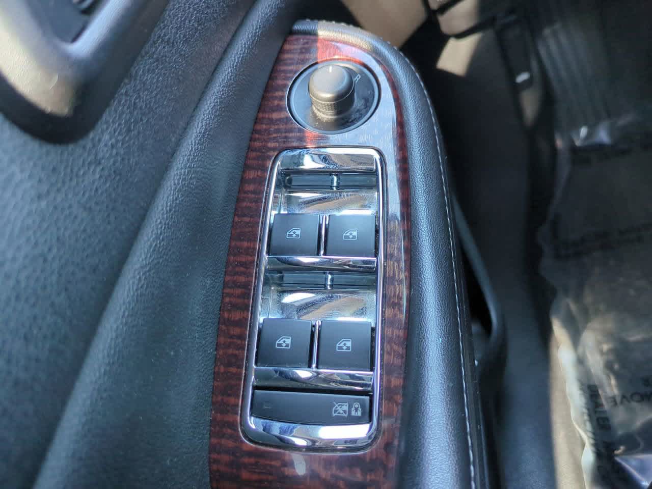 Thumbnail: 2013 Chevrolet Malibu - 19